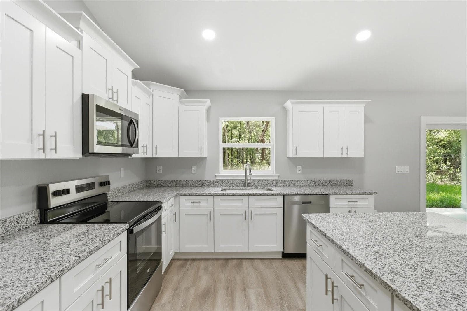 Single Family Residence at 8727 N SPIKES WAY, DUNNELLON, photo 20 of 41