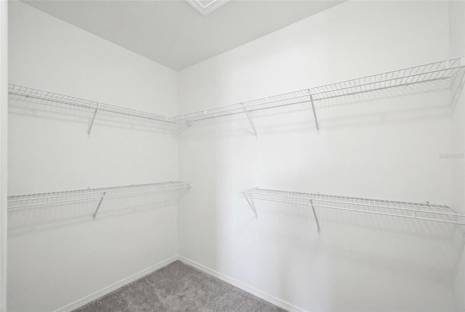 Master Walk In Closet - 15410 DAKOTA SKY PL, SUN CITY CENTER