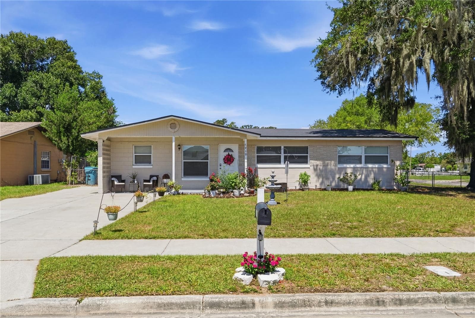 1410 KOZART CT
