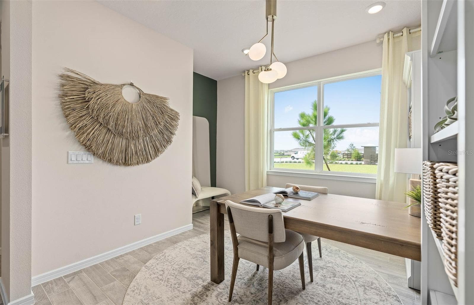 Model Home Design Only. Pictures and furnishings are for illustrative purposes only. Elevations, colors and options may vary. Furniture is for model home staging only.? - 2617 HAMMOCK HARBOR AVENUE, ST CLOUD