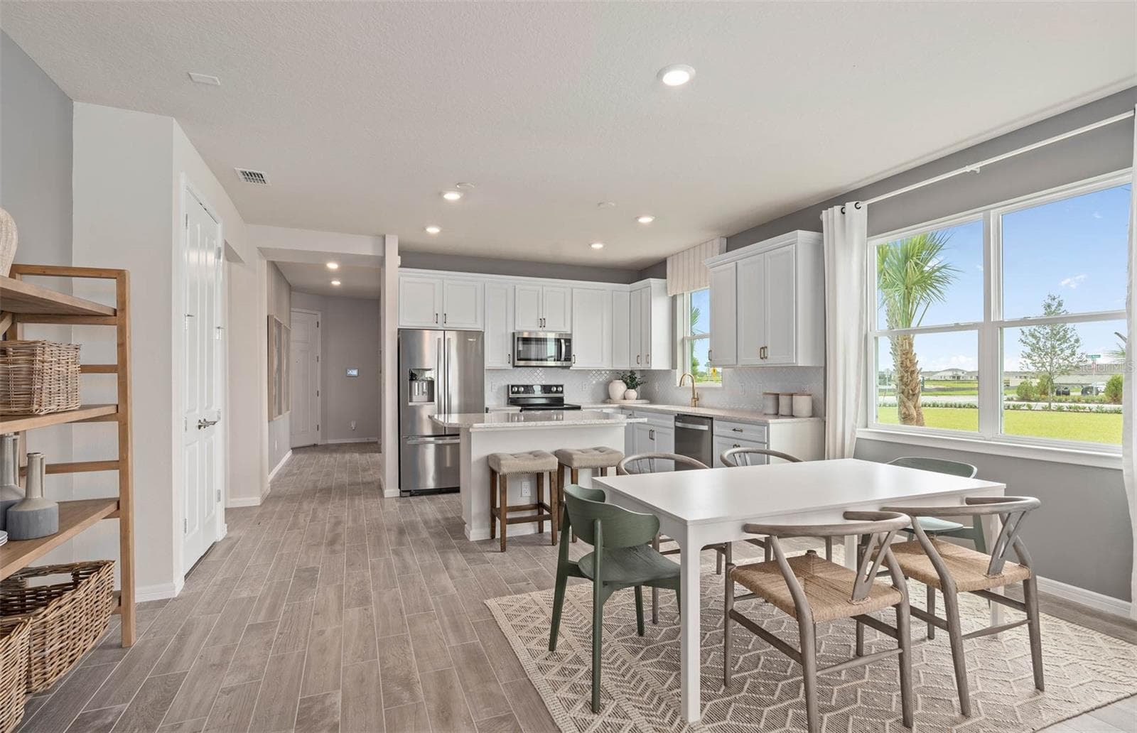 Model Home Design Only. Pictures and furnishings are for illustrative purposes only. Elevations, colors and options may vary. Furniture is for model home staging only.? - 2617 HAMMOCK HARBOR AVENUE, ST CLOUD