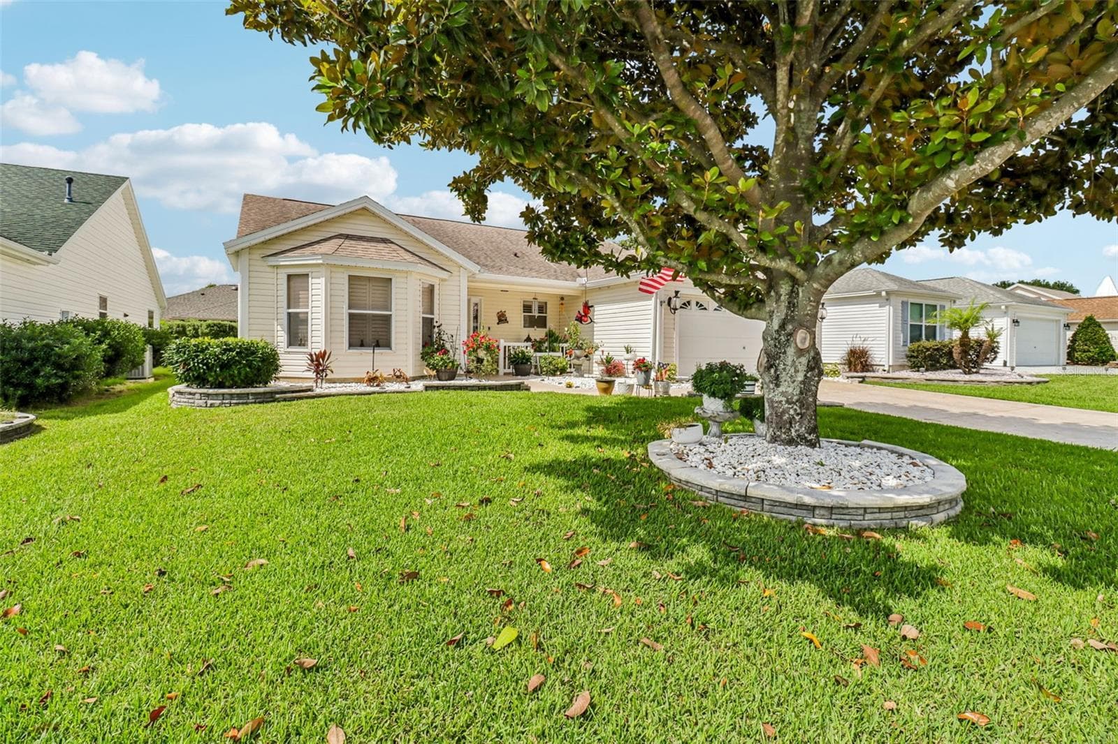 Single Family Residence at 16581 SE 77TH NORTHRIDGE CT, THE VILLAGES, photo 2 of 41