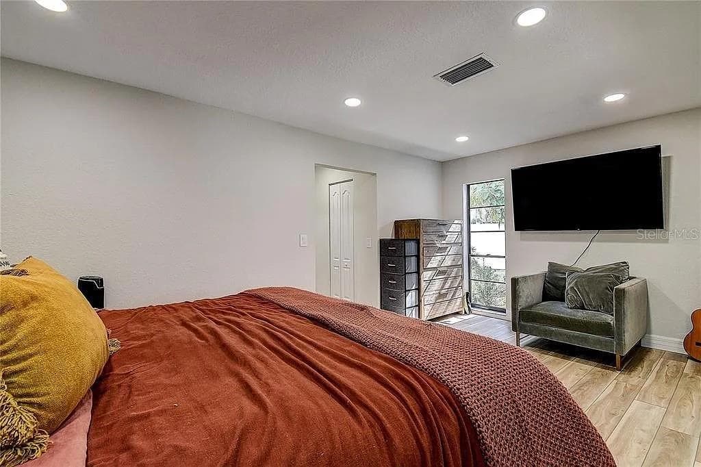 Single Family Residence at 4723 THOMAS HOBY PL, SARASOTA, photo 12 of 26