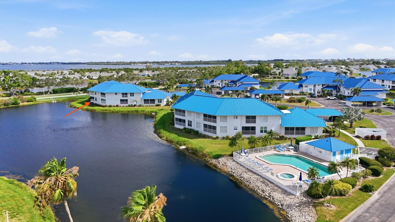 Short walk to pool 1 - 879 AUDUBON DR #879, BRADENTON