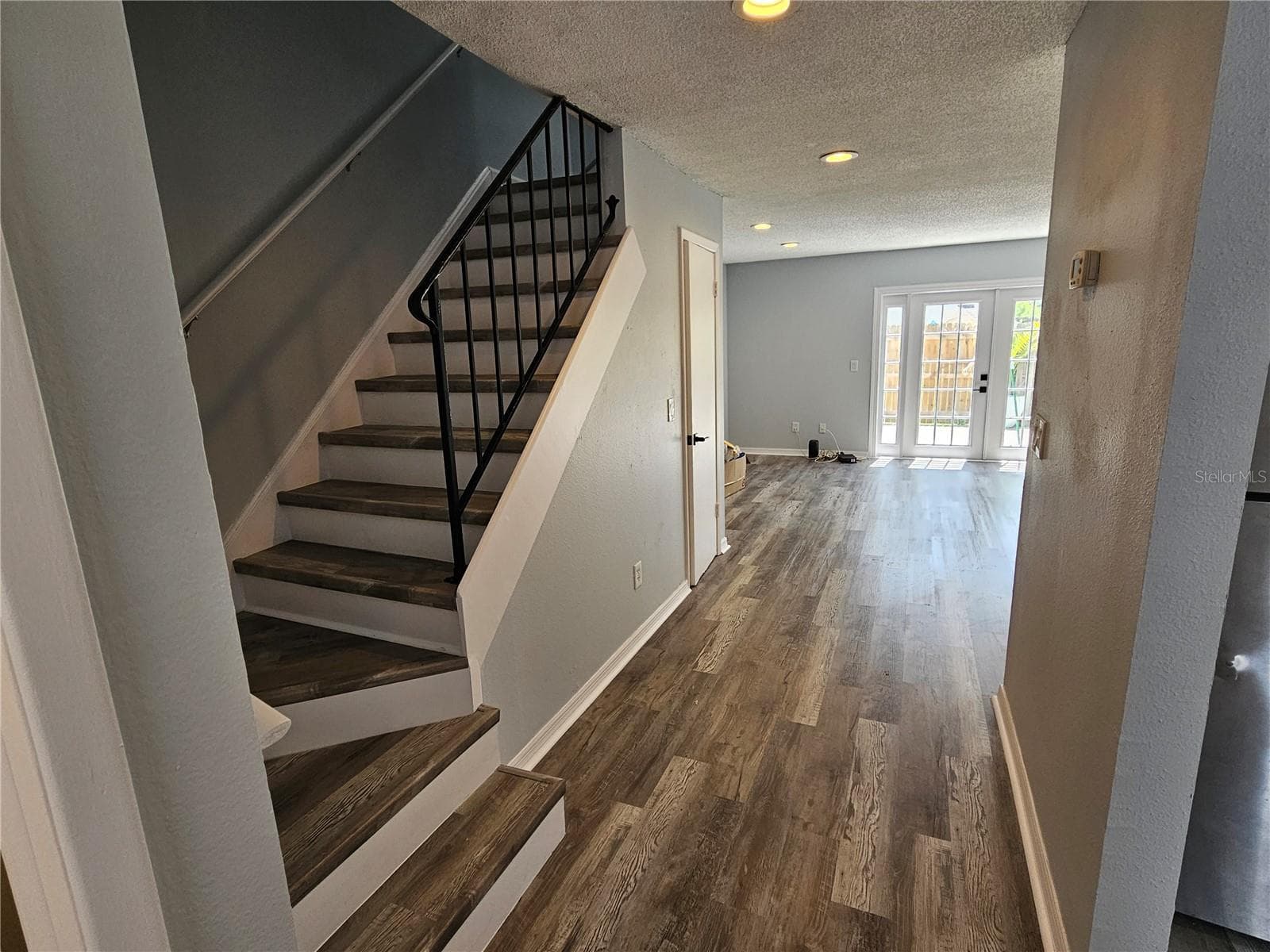 Townhouse at 13817 STONE MILL WAY, TAMPA, photo 9 of 20