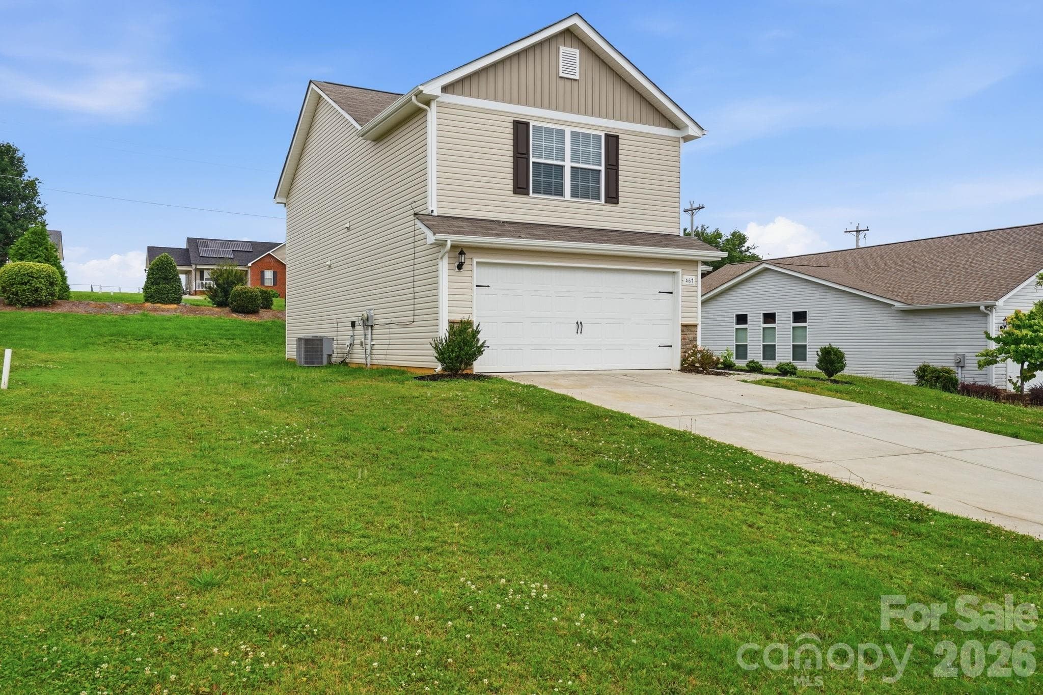 Single Family Residence at Kings Mountain, photo 2 of 42