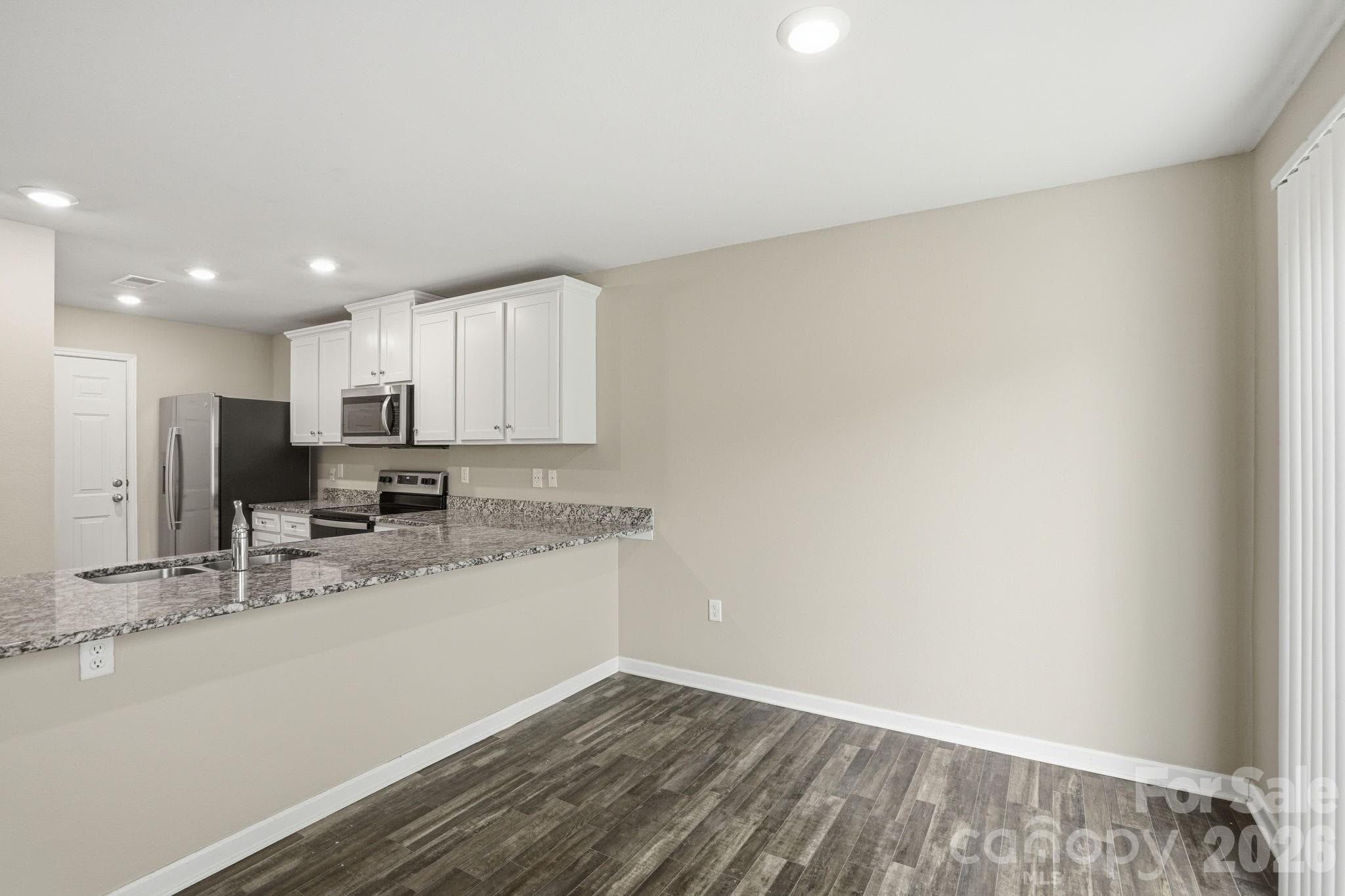 Single Family Residence at Kings Mountain, photo 7 of 42