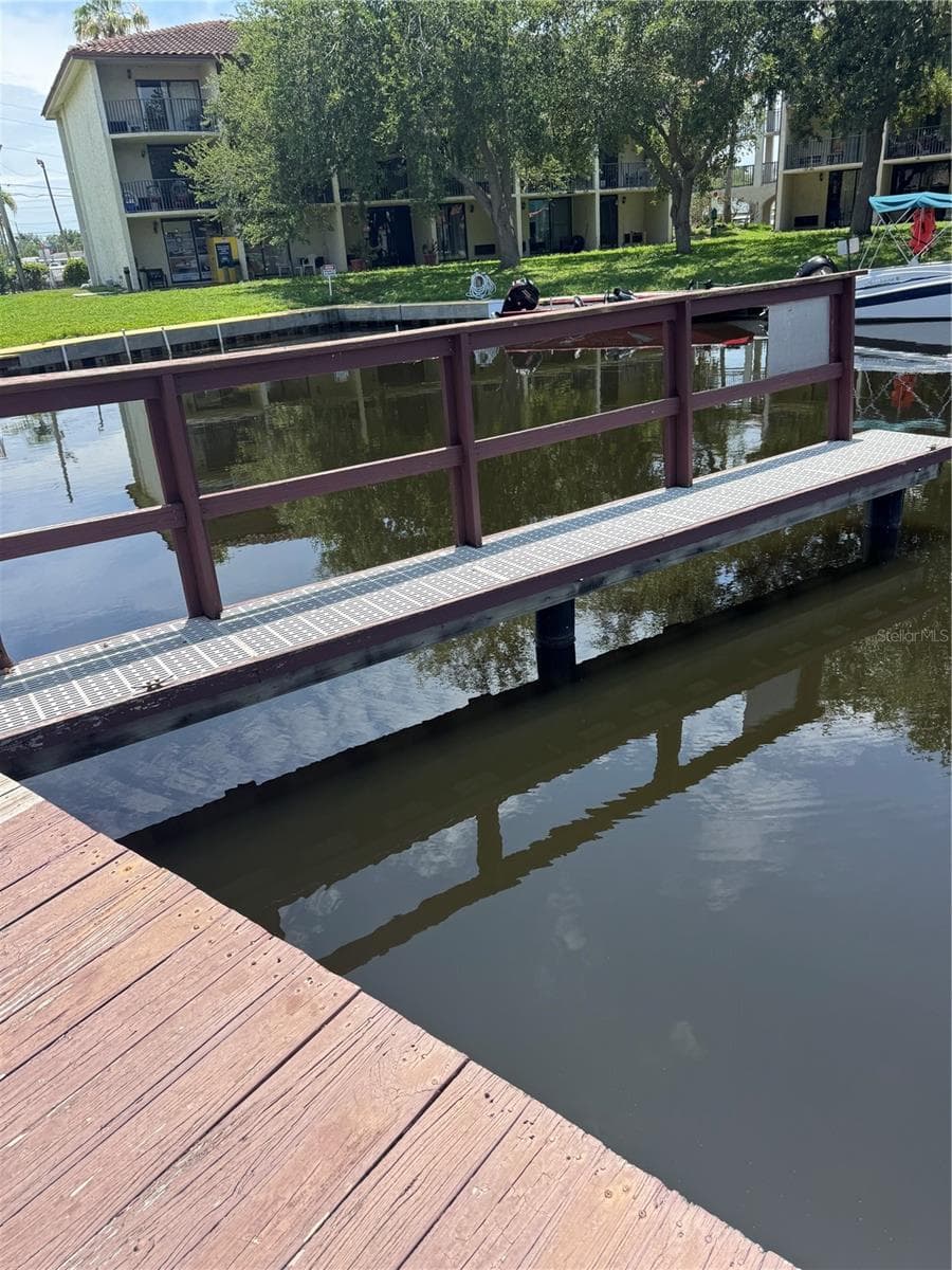 Condominium at 2571 CYPRUS DR #1-201, PALM HARBOR, photo 31 of 77