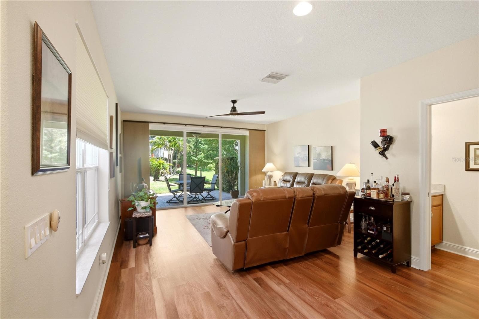 Townhouse at 477 HARBOR RIDGE DR, PALM HARBOR, photo 9 of 43