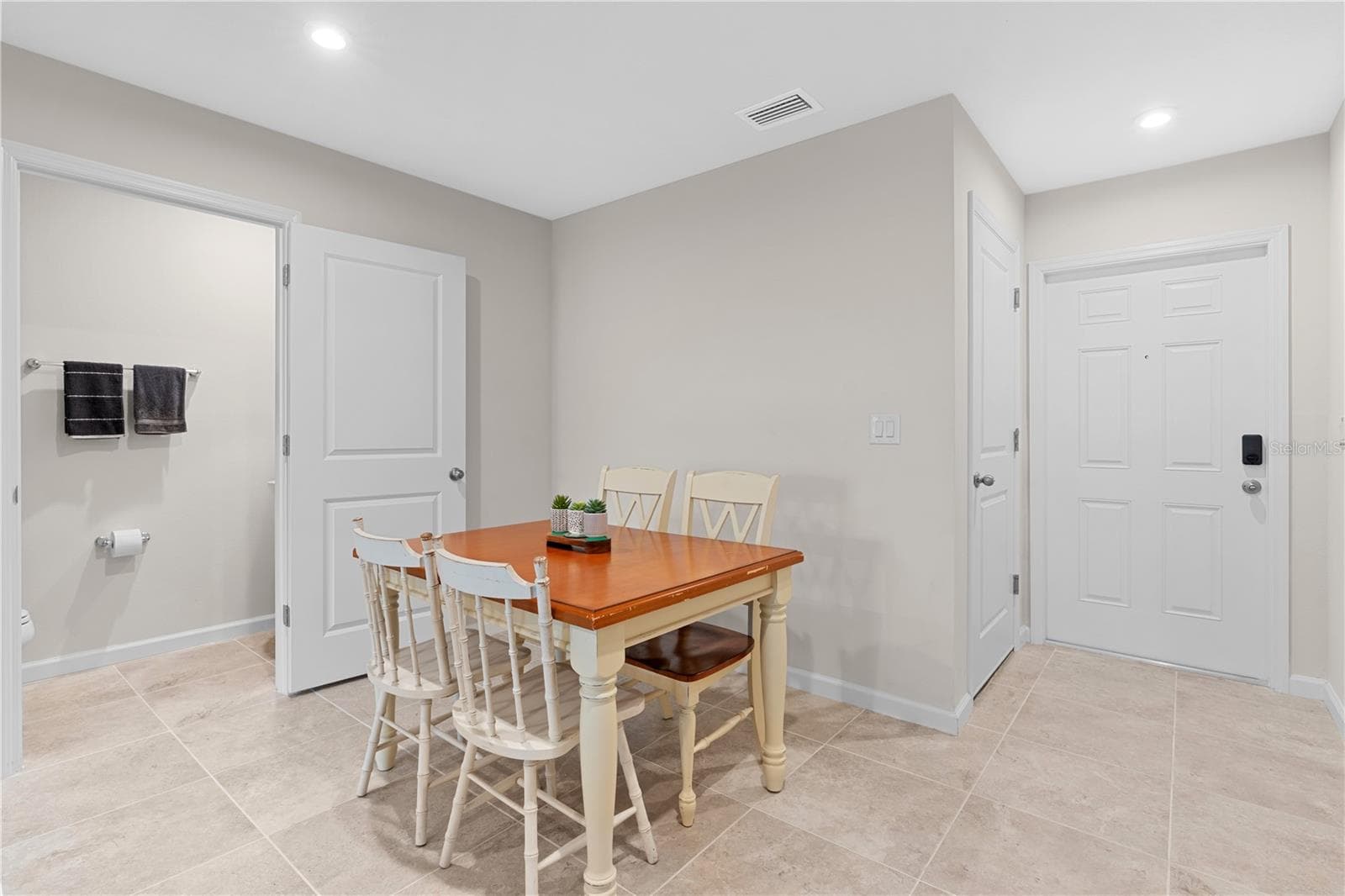 Townhouse at 12003 GRIZZLY LN, NEW PORT RICHEY, photo 11 of 43