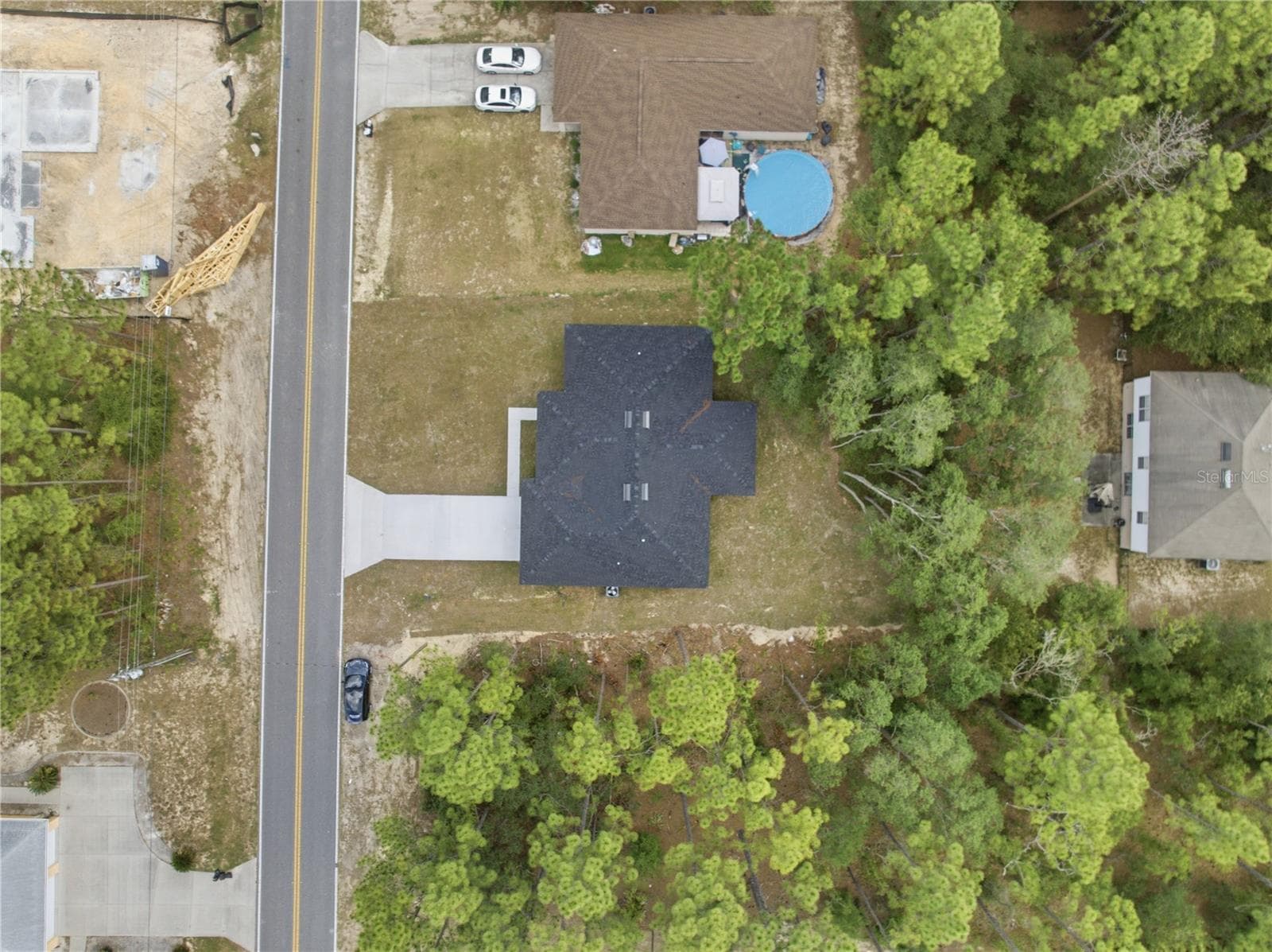Single Family Residence at 7605 N SANTOS DR, CITRUS SPRINGS, photo 4 of 25