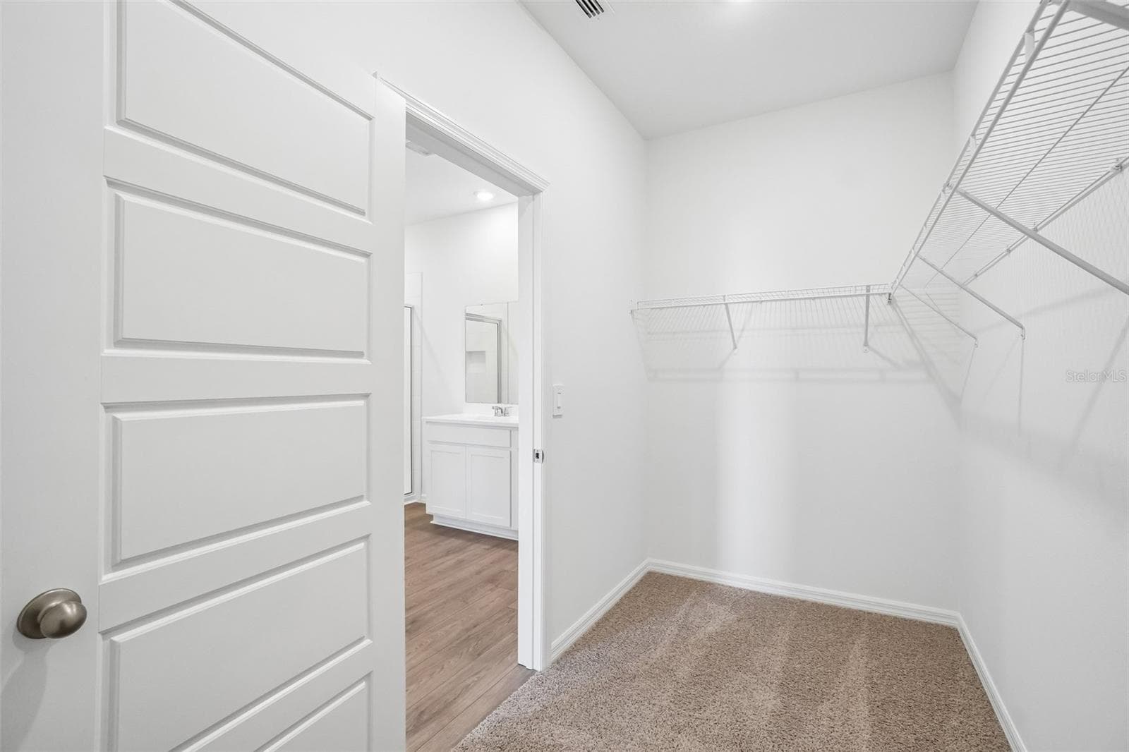 Single Family Residence at 4660 BARBERRY AVE, LAKELAND, photo 31 of 33