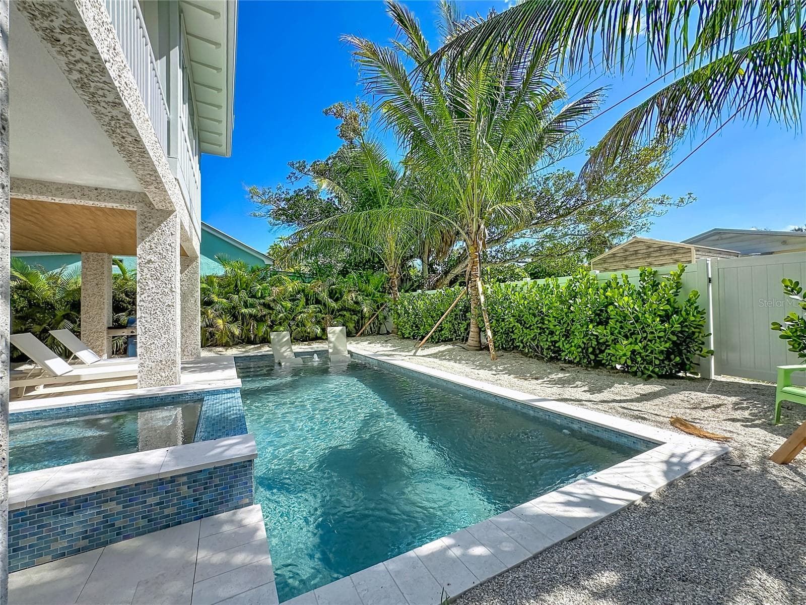 Single Family Residence at 2918 GULF DR, HOLMES BEACH, photo 73 of 92