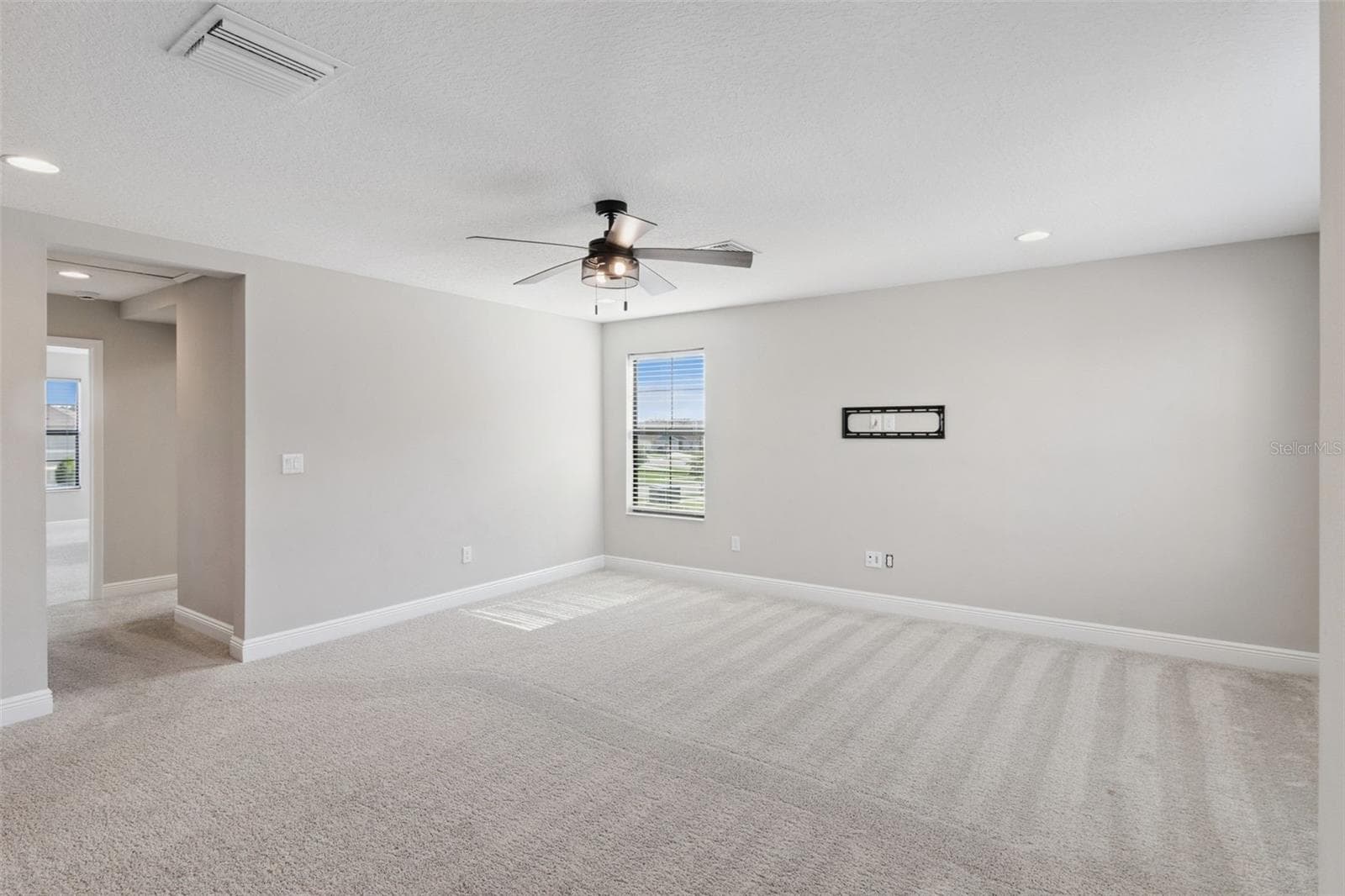 Single Family Residence at 14825 PADDOCK POND AVE, LITHIA, photo 29 of 59
