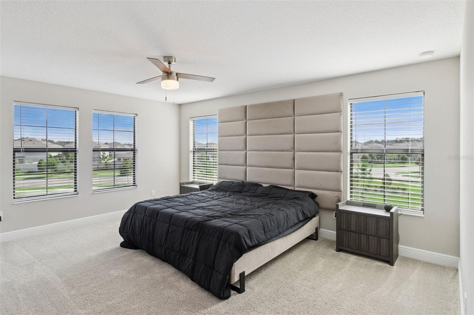 Single Family Residence at 14825 PADDOCK POND AVE, LITHIA, photo 33 of 59