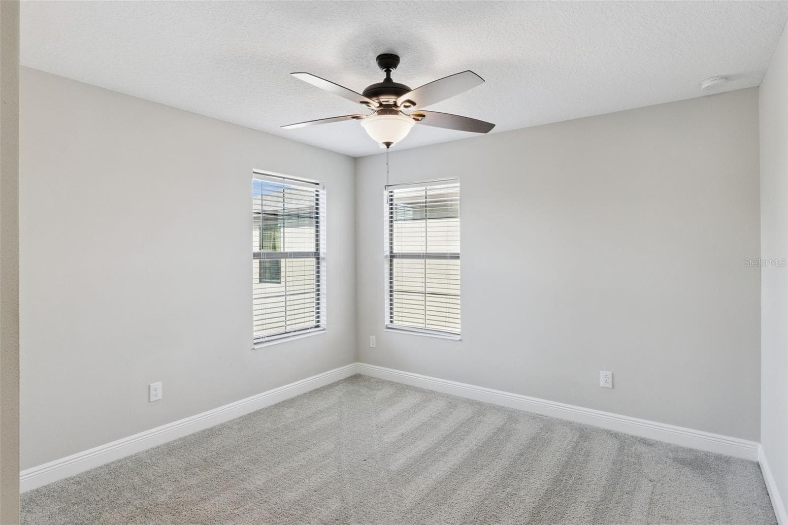 Single Family Residence at 14825 PADDOCK POND AVE, LITHIA, photo 38 of 59