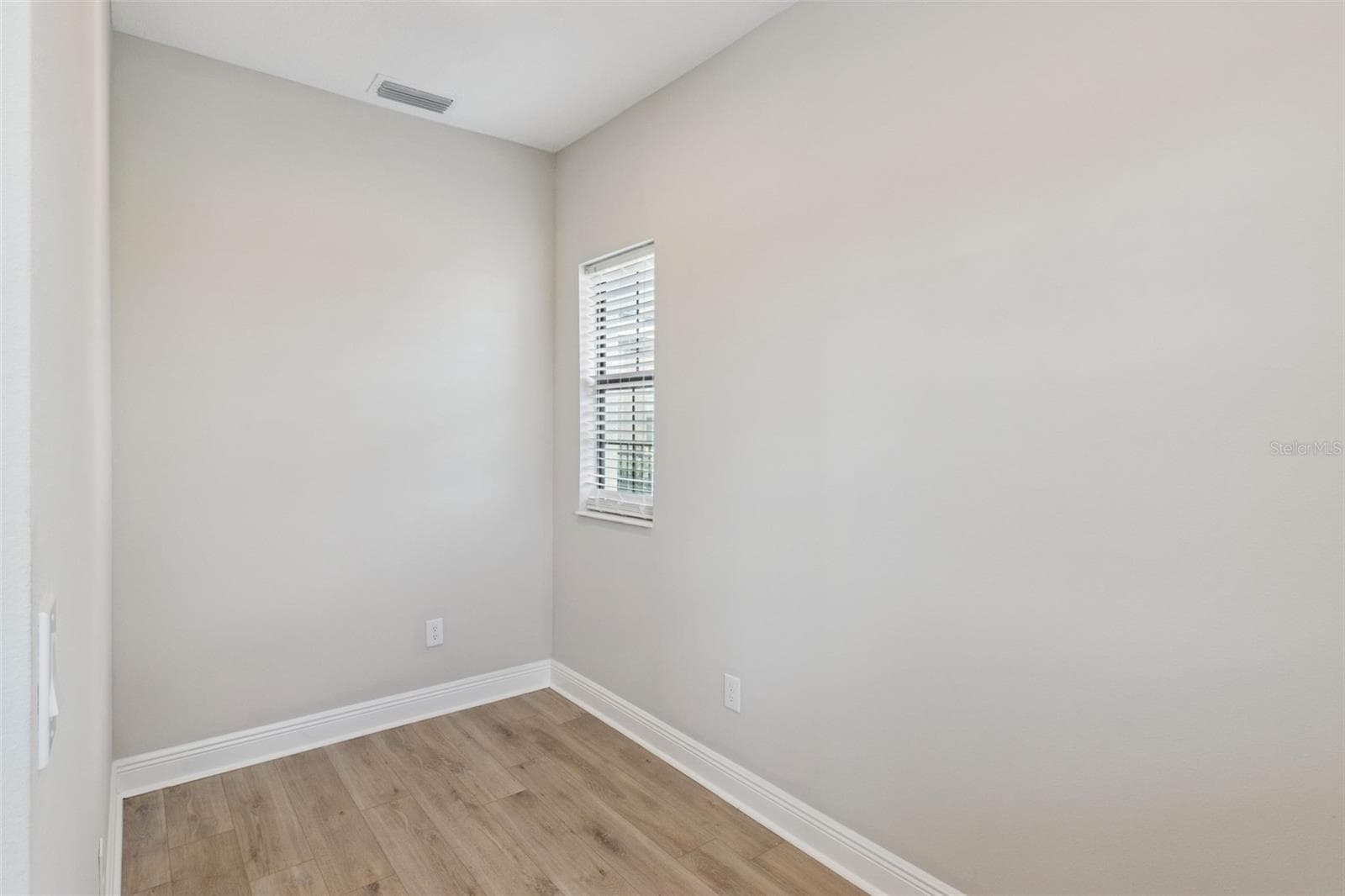 Single Family Residence at 14825 PADDOCK POND AVE, LITHIA, photo 46 of 59