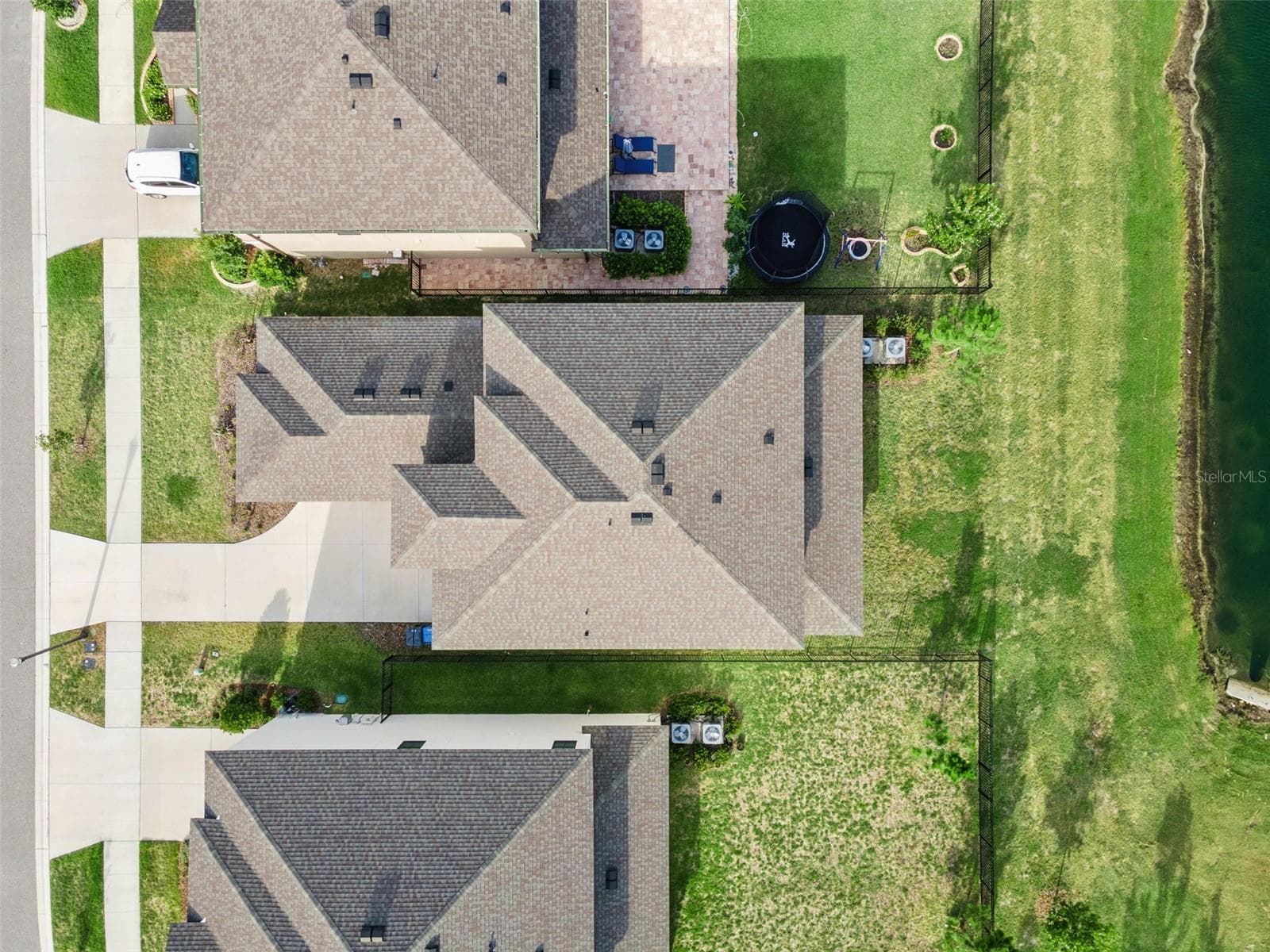 Single Family Residence at 14825 PADDOCK POND AVE, LITHIA, photo 52 of 59