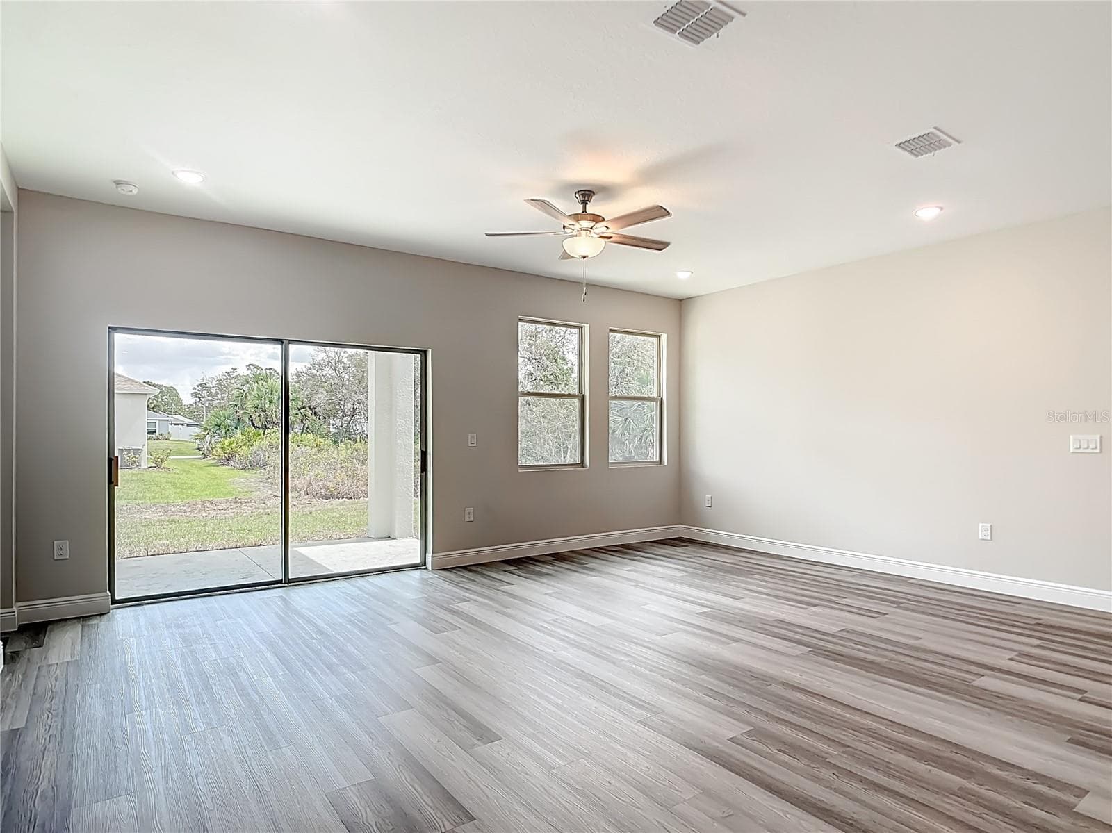 Single Family Residence at 4418 PONCE DE LEON BLVD, NORTH PORT, photo 14 of 40