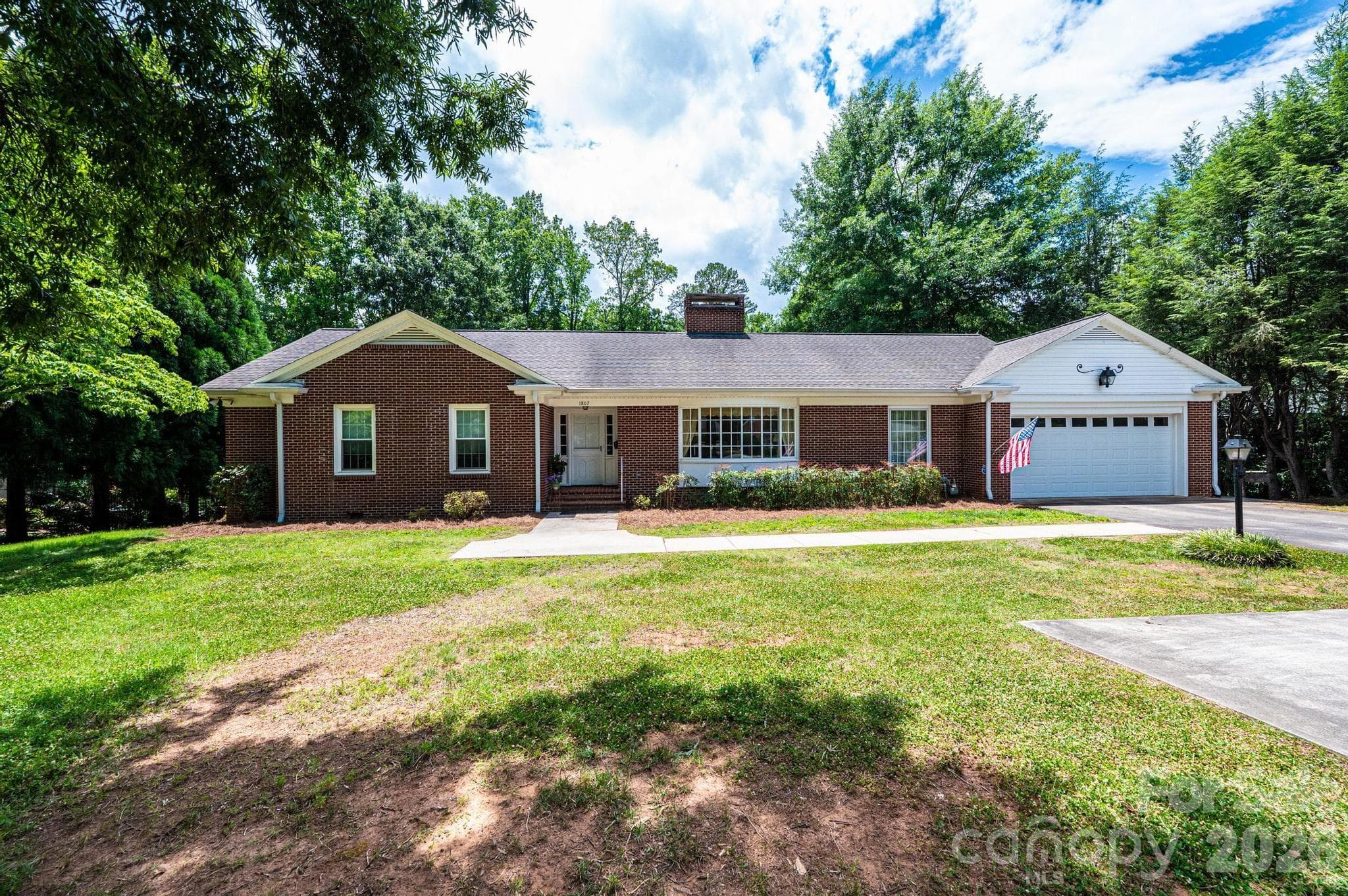Single Family Residence at Hickory, photo 2 of 48
