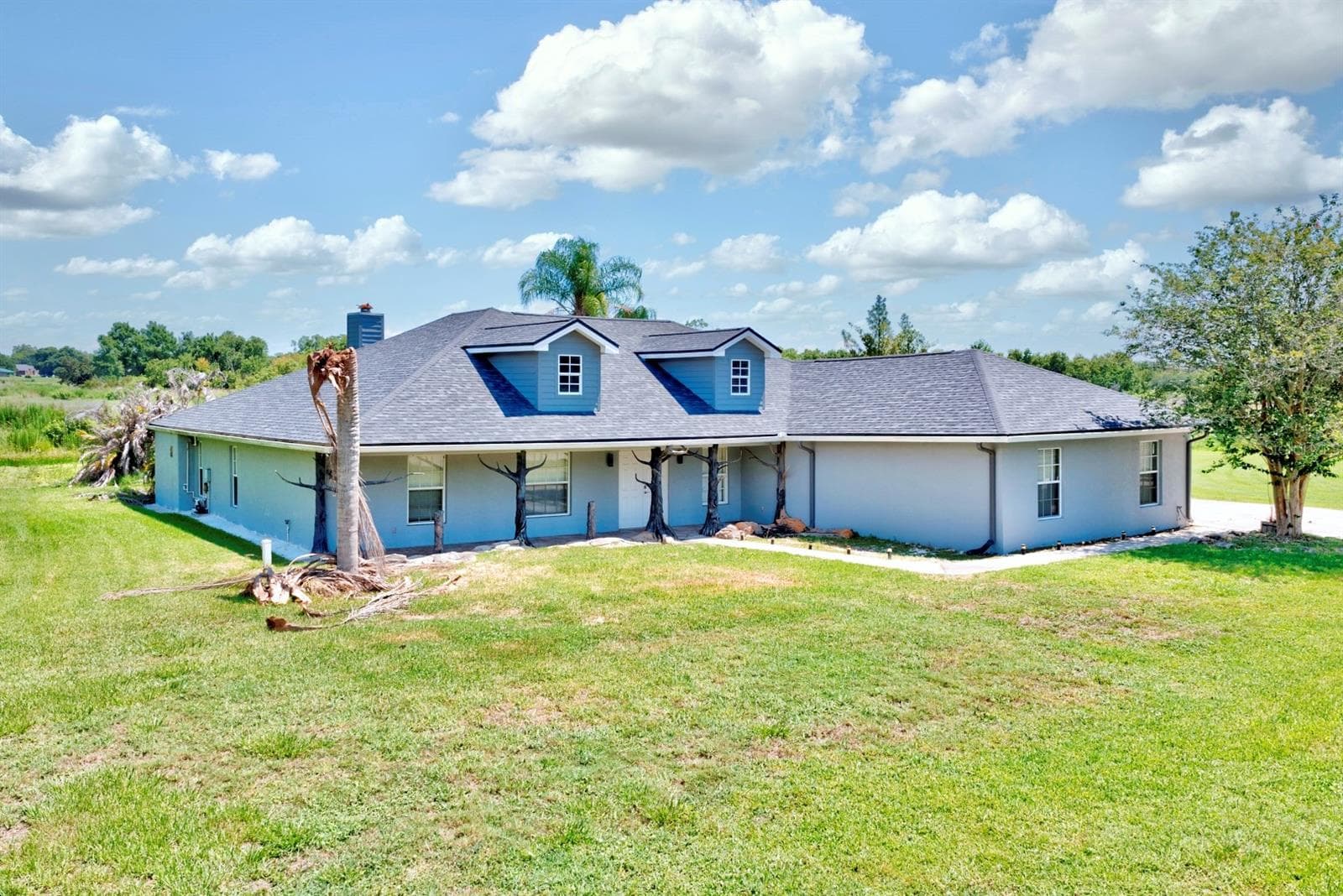 Single Family Residence at 110 GATES AVE, LAKE PLACID, photo 3 of 21