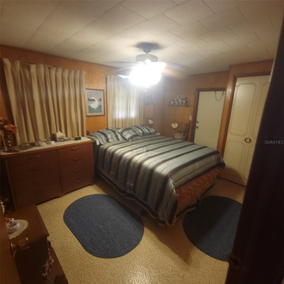 Mobile Home at 1403 LAKEVIEW DR, TAVARES, photo 6 of 11
