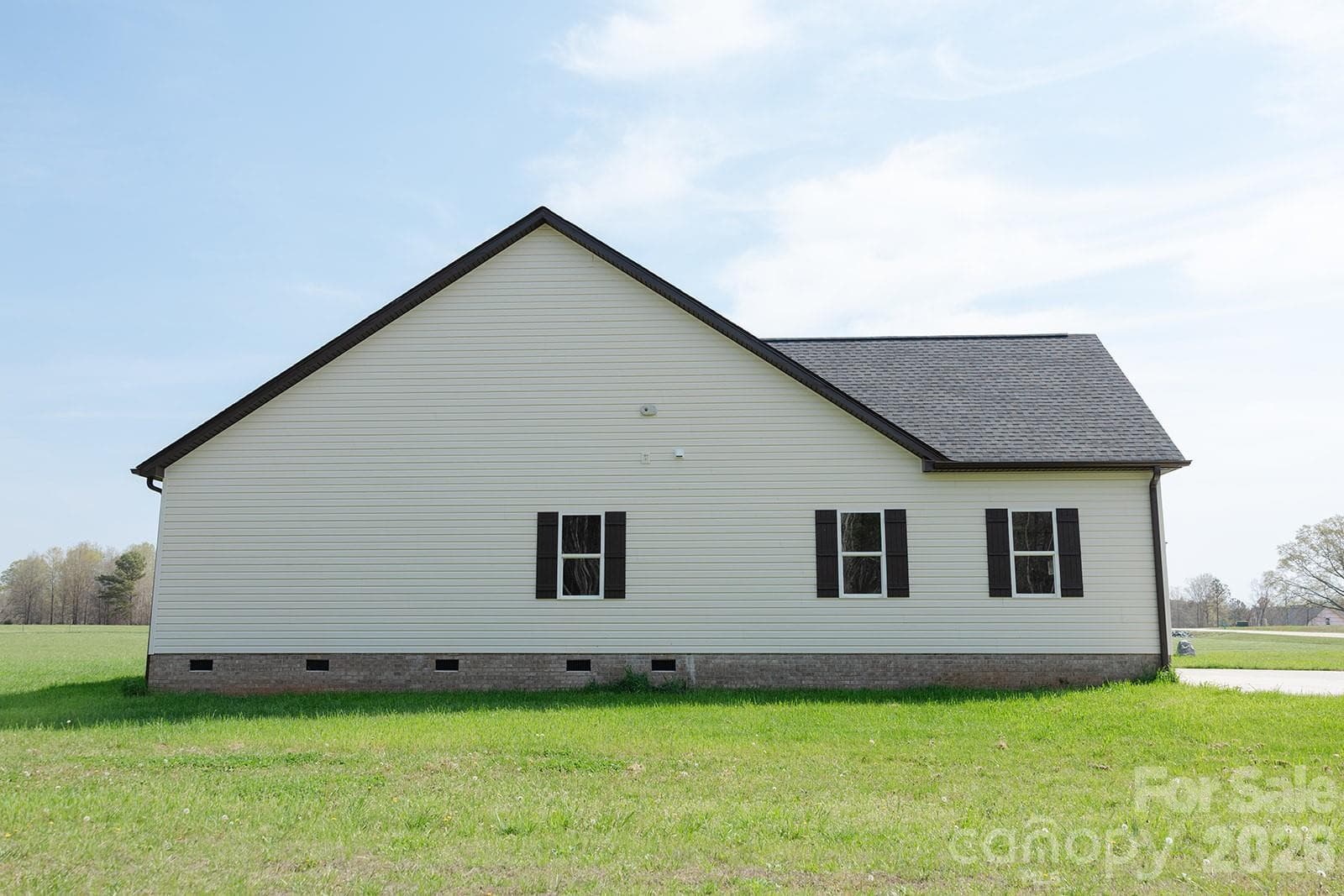 Single Family Residence at York, photo 3 of 38