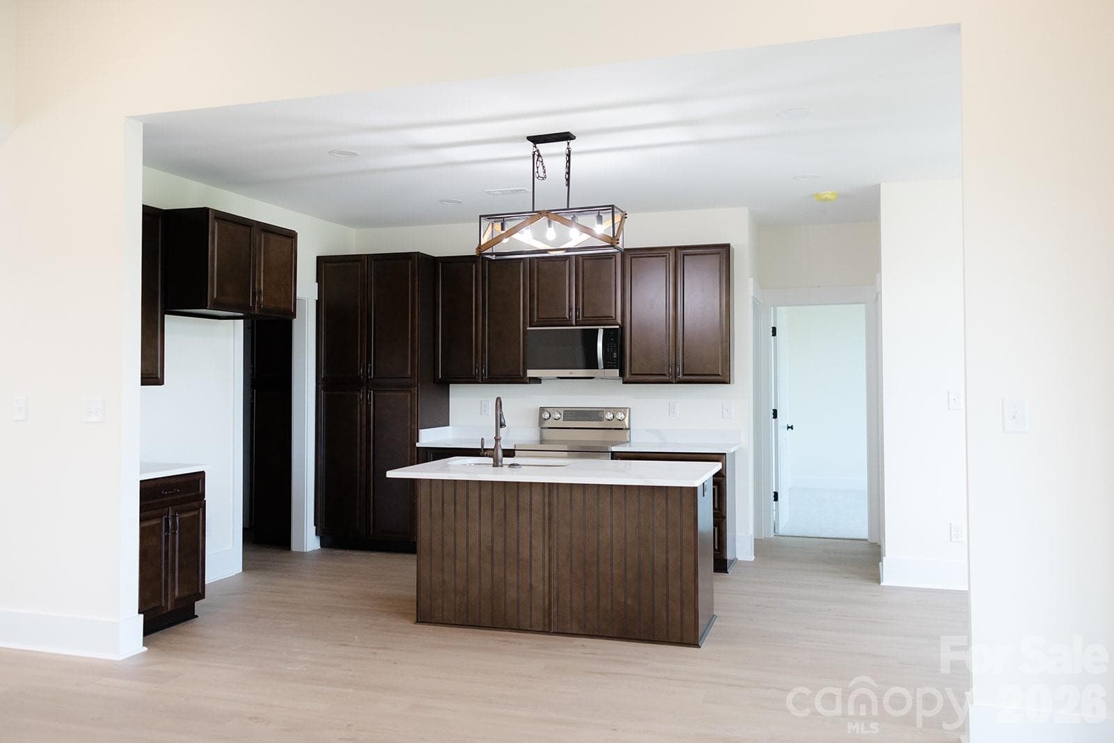 Single Family Residence at York, photo 7 of 38