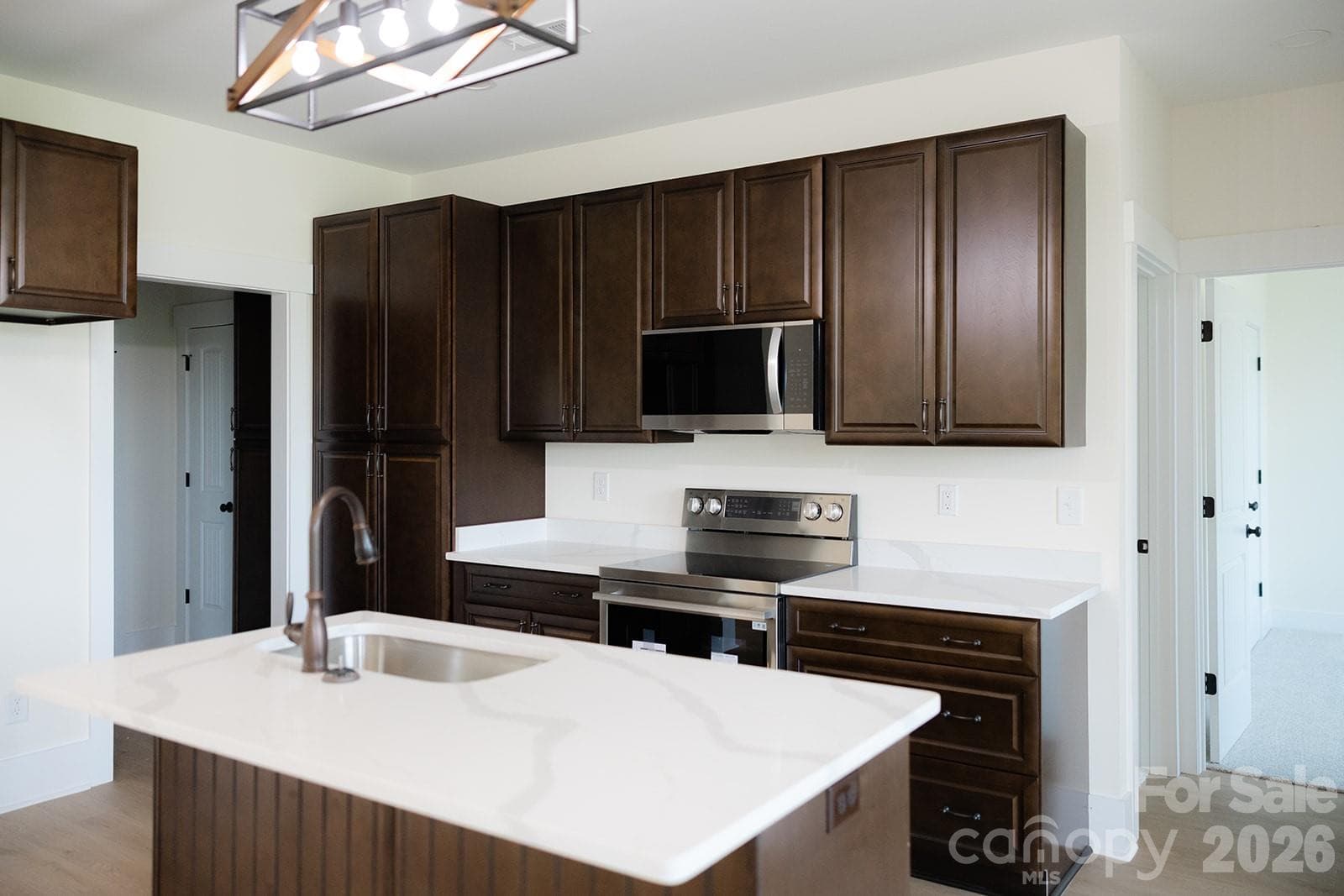 Single Family Residence at York, photo 8 of 38