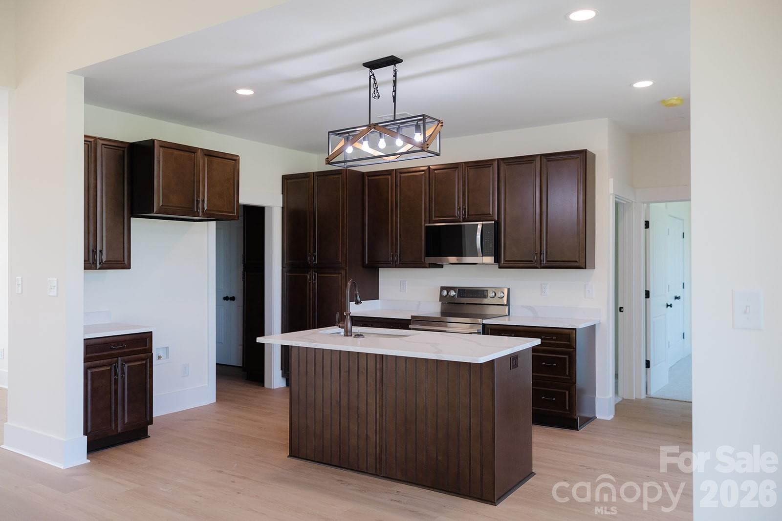 Single Family Residence at York, photo 13 of 38