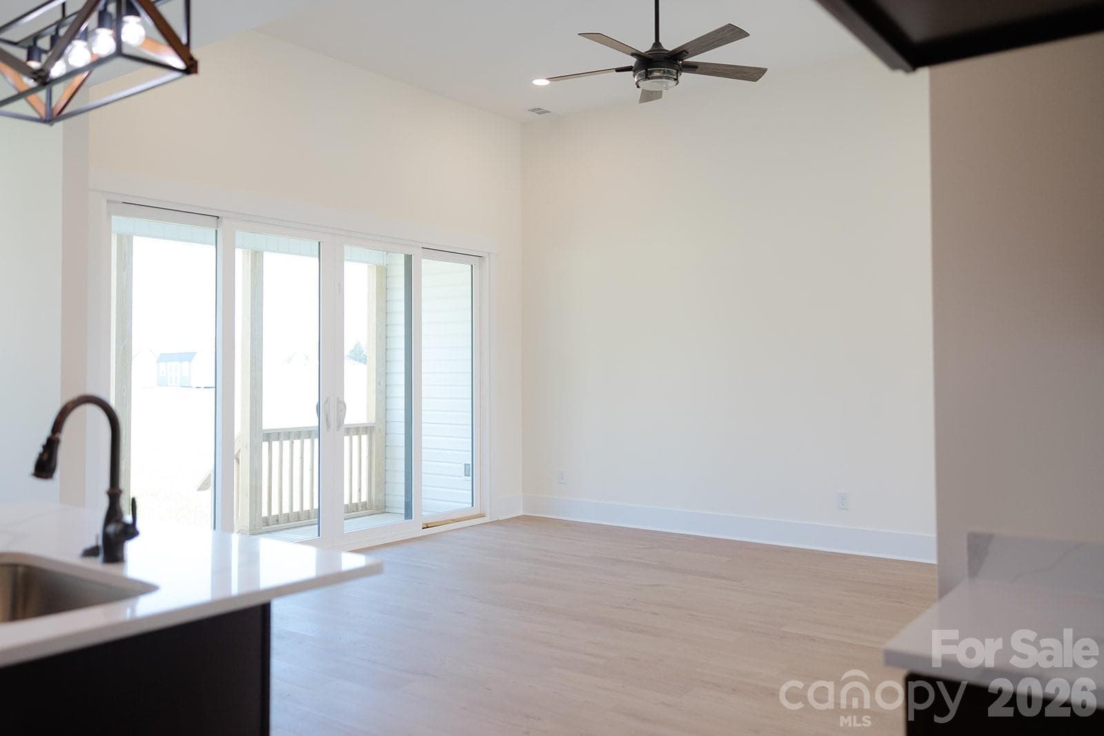 Single Family Residence at York, photo 14 of 38