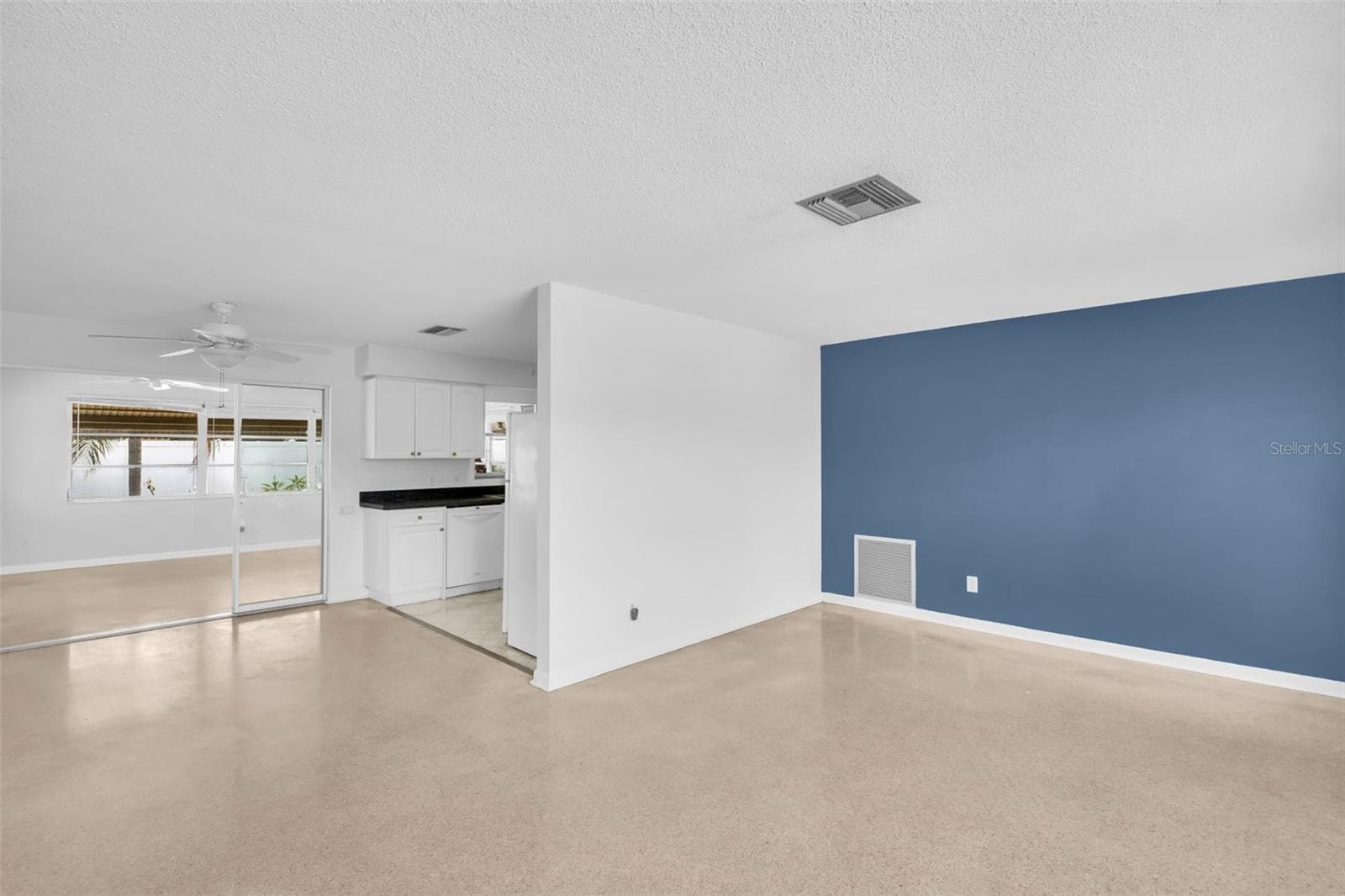 Single Family Residence at 2301 WHITMAN ST, CLEARWATER, photo 18 of 31