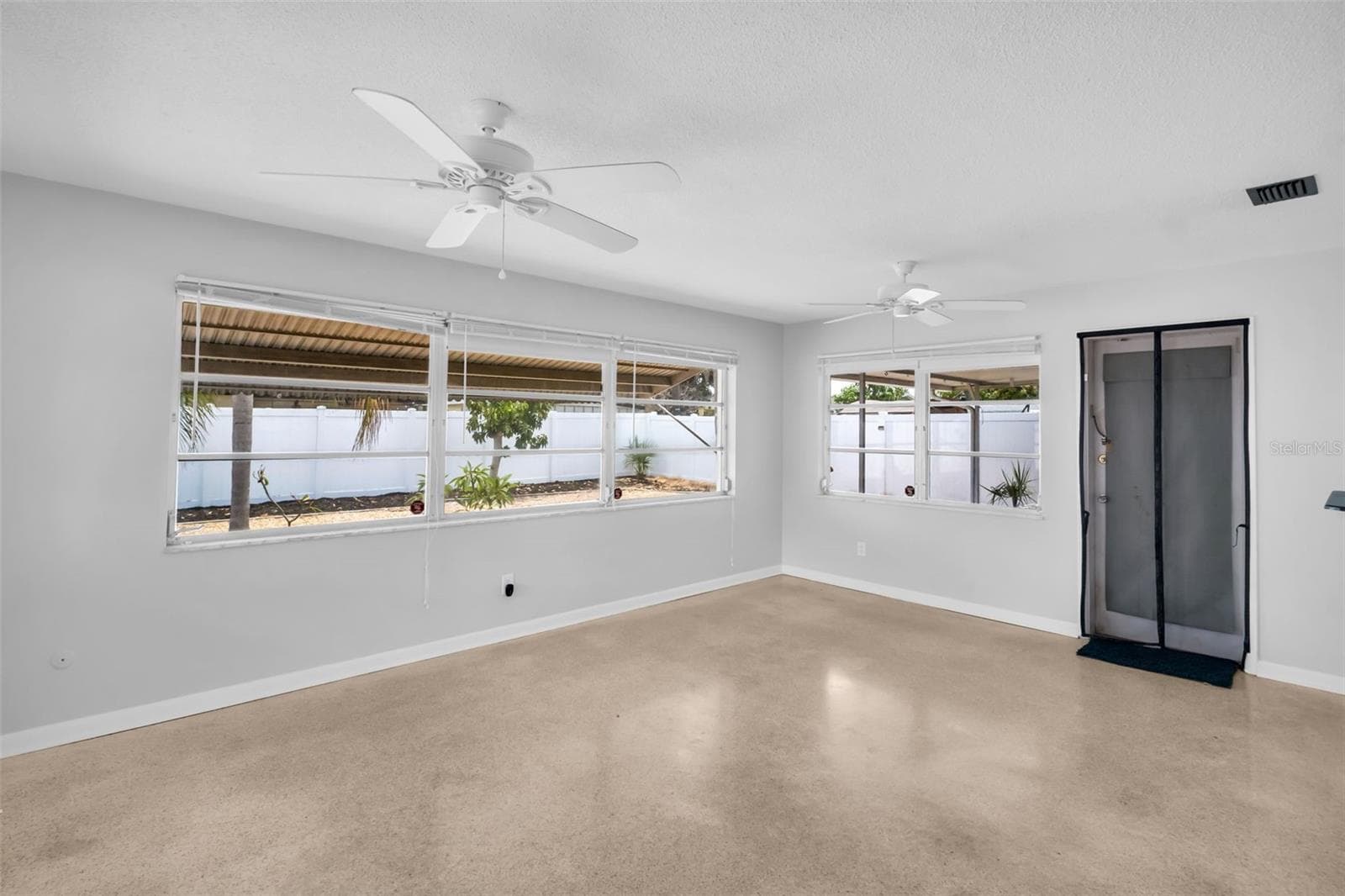 Single Family Residence at 2301 WHITMAN ST, CLEARWATER, photo 27 of 31