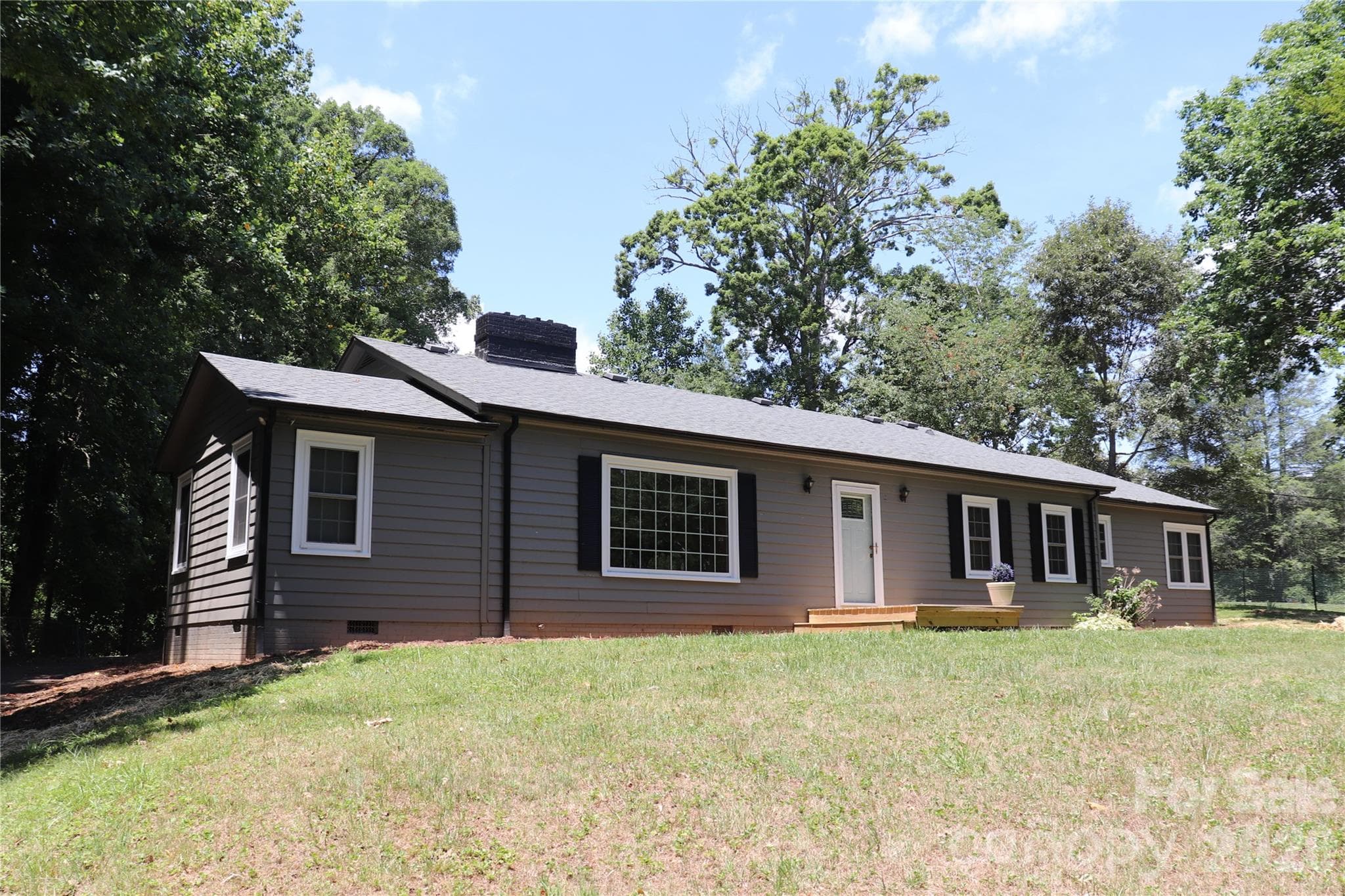 Single Family Residence at Lenoir, photo 2 of 48