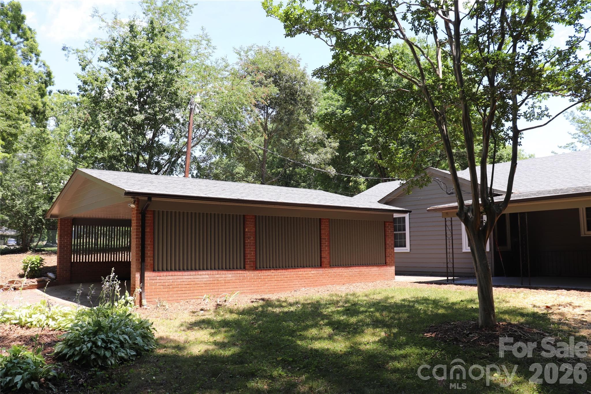 Single Family Residence at Lenoir, photo 4 of 48