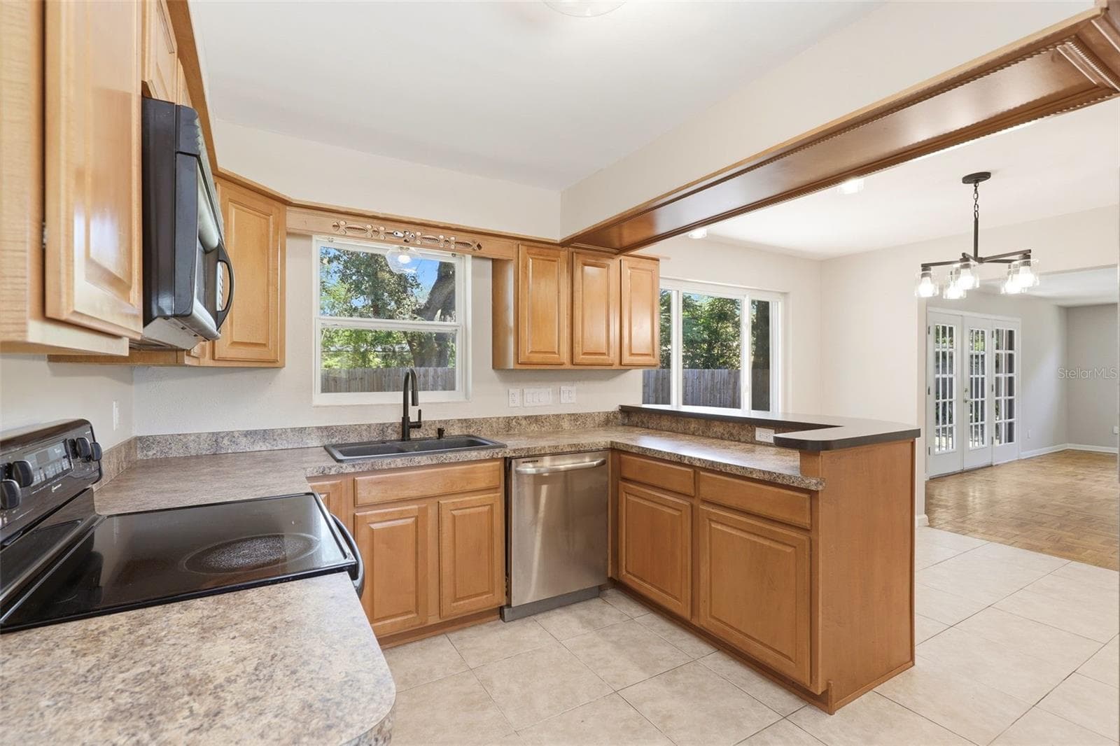 Single Family Residence at 511 OXFORD CT, ORLANDO, photo 15 of 31