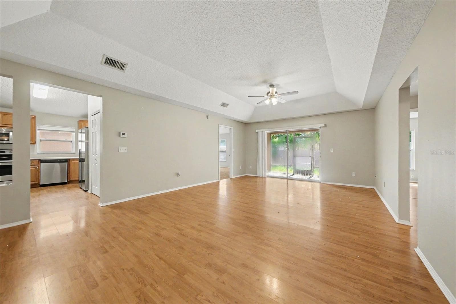 Single Family Residence at 1077 SUGARBERRY TRL, OVIEDO, photo 3 of 21