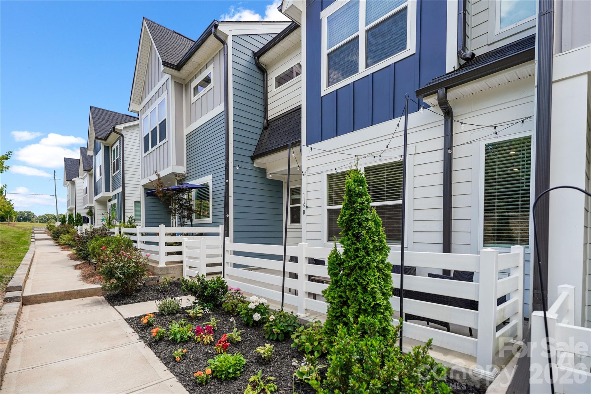 Townhouse at Mooresville, photo 2 of 25