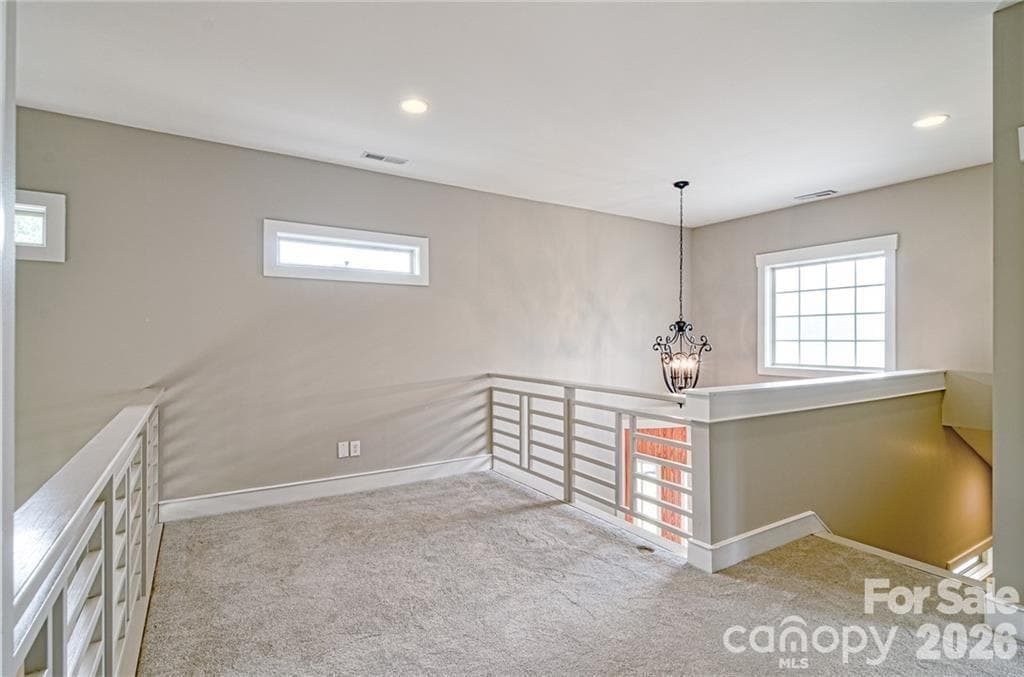 Single Family Residence at 10136 Fairlea Drive, Charlotte, photo 16 of 24