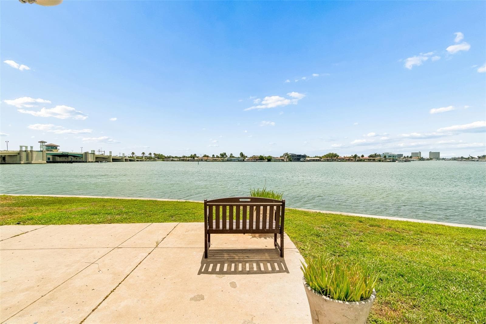 Condominium at 450 TREASURE ISLAND CSWY #106, TREASURE ISLAND, photo 31 of 49