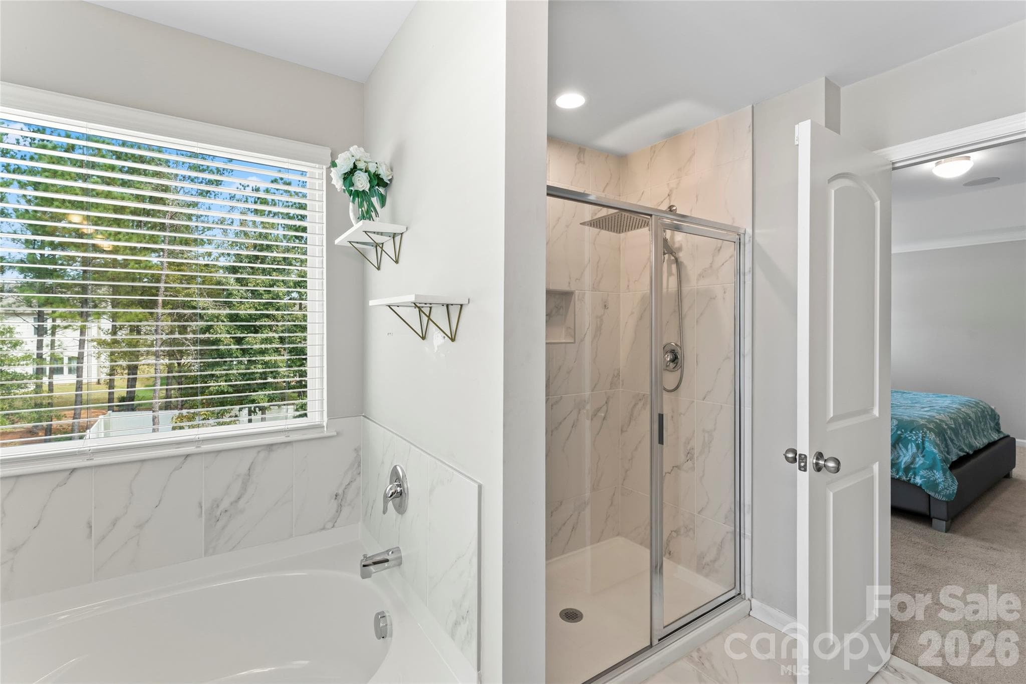 Single Family Residence at 2014 Mcdonald Drive, Stanfield, photo 27 of 47