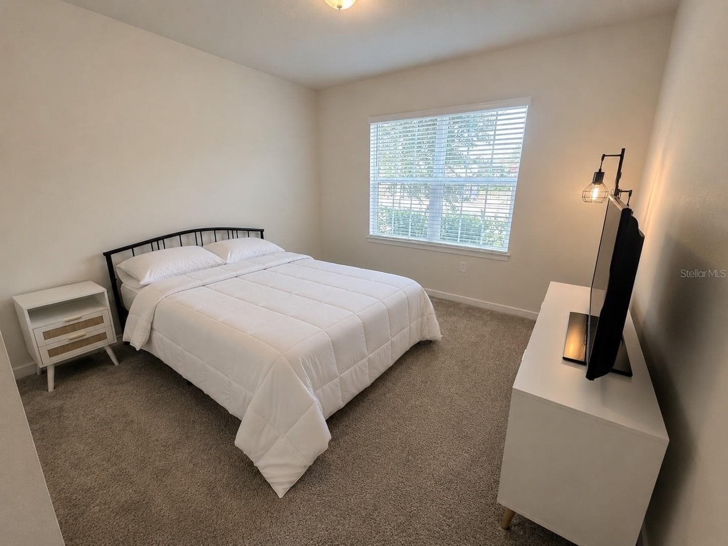 Single Family Residence at 4086 LUSH VIEW DR, APOPKA, photo 11 of 44