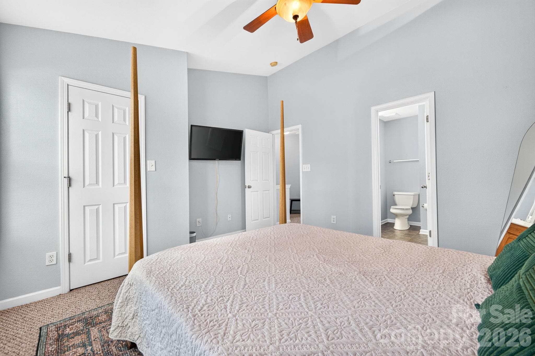 Primary bedroom with vaulted ceiling - 6312 Rhodins Lane, Indian Land