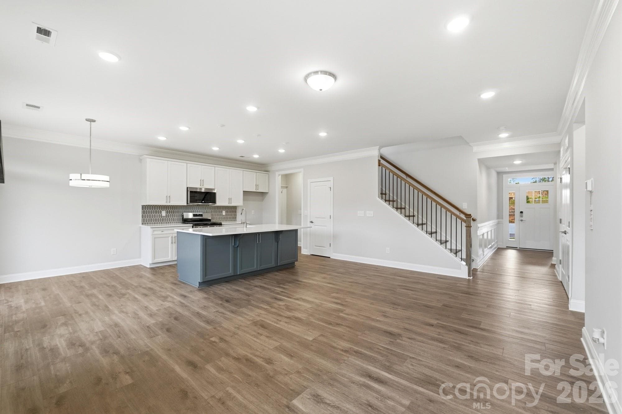 Family Room - Huntersville