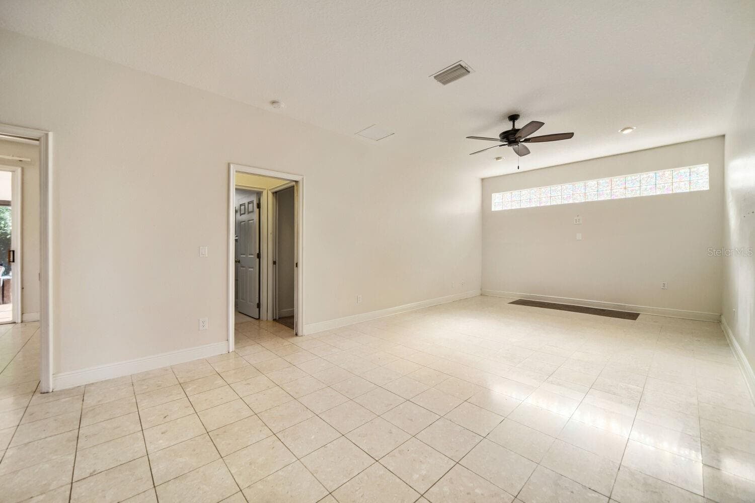 Family room - 122 SOPHIA MARIE CV, SANFORD