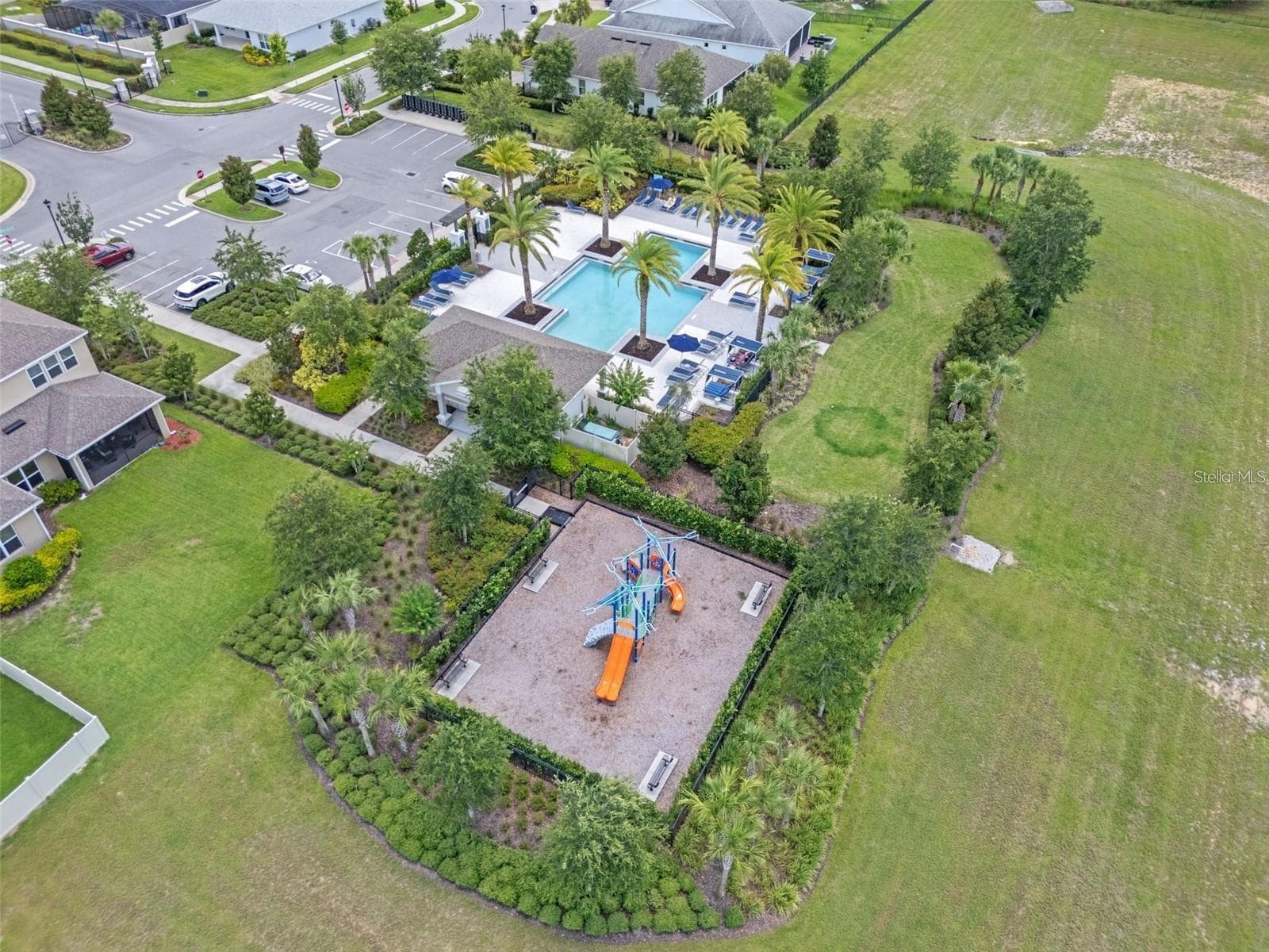 Single Family Residence at 1296 WATERVIEW RIDGE CIR, APOPKA, photo 7 of 65