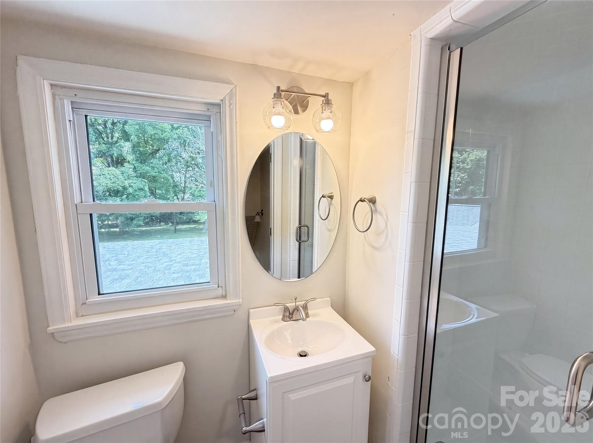 Single Family Residence at 11932 Idlewild Road, Matthews, photo 17 of 19