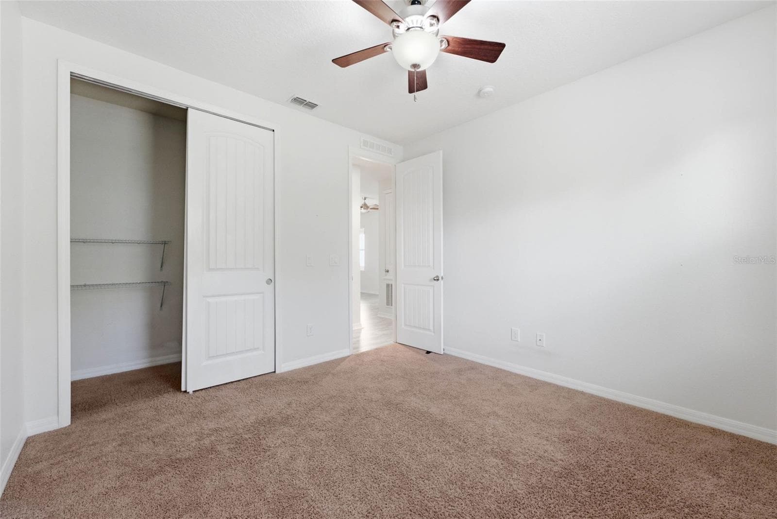Single Family Residence at 13786 SUMMER HARBOR CT, WINDERMERE, photo 43 of 72