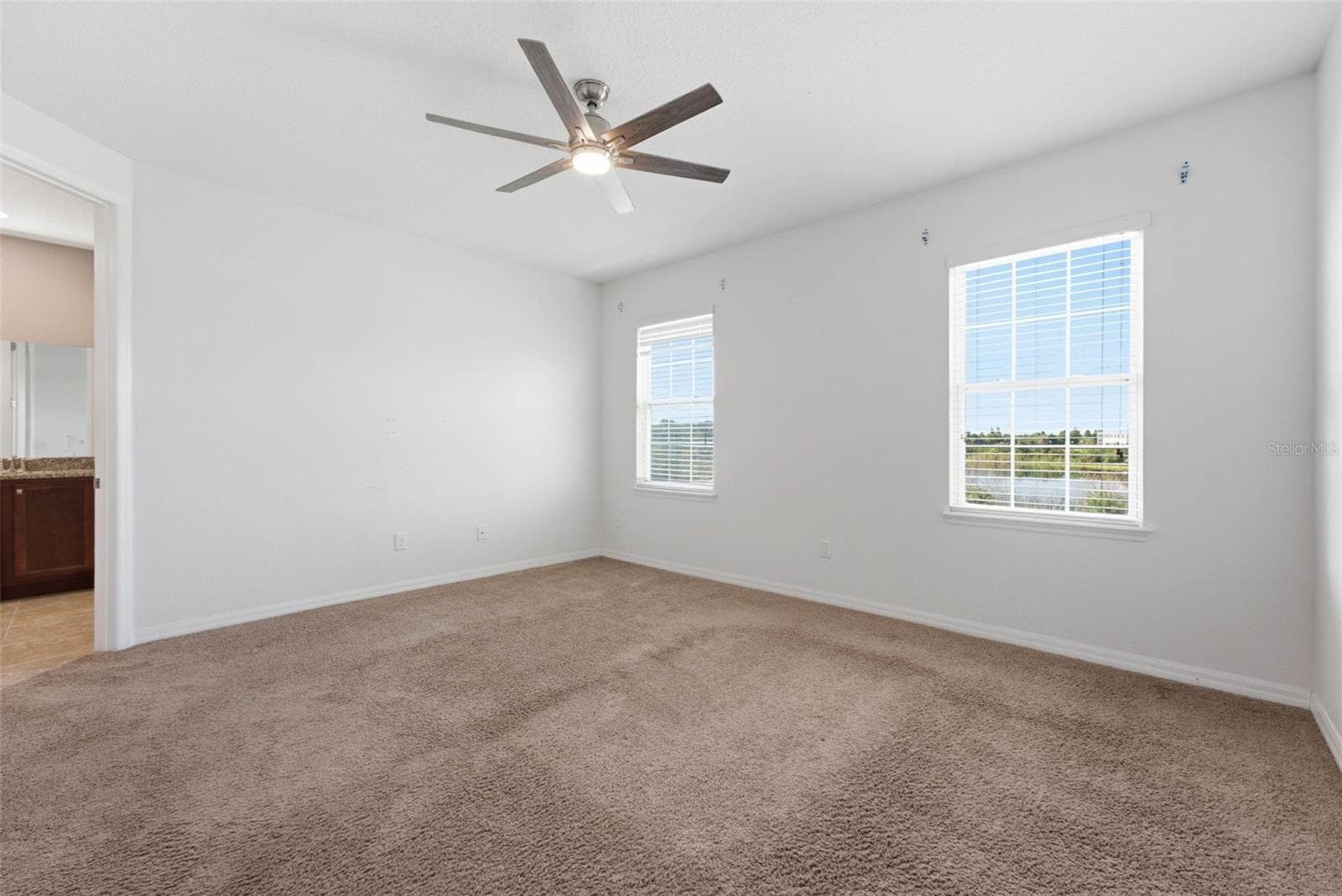 Single Family Residence at 13786 SUMMER HARBOR CT, WINDERMERE, photo 47 of 72