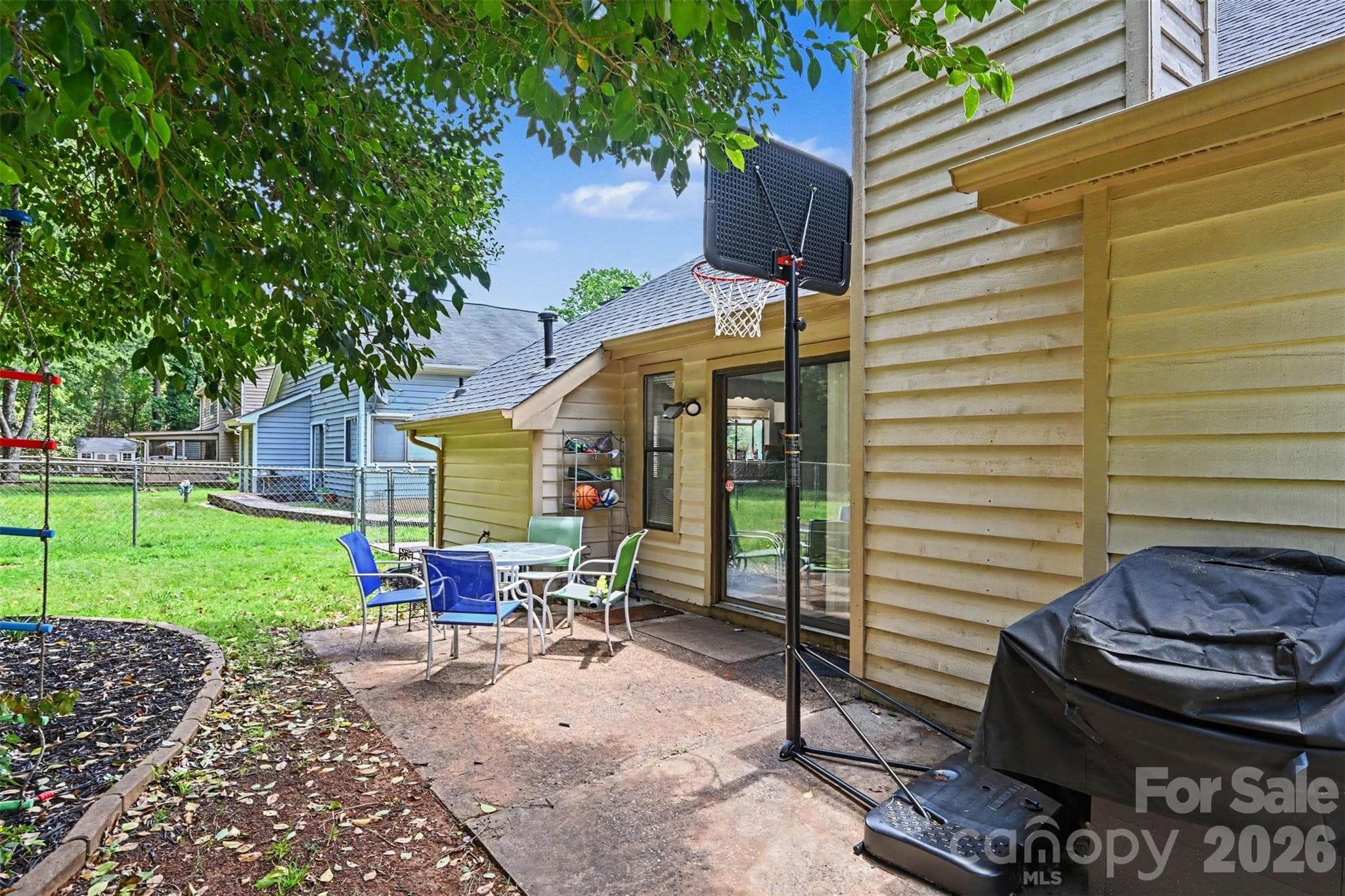 Single Family Residence at 611 Mattingwood Drive, Charlotte, photo 29 of 29
